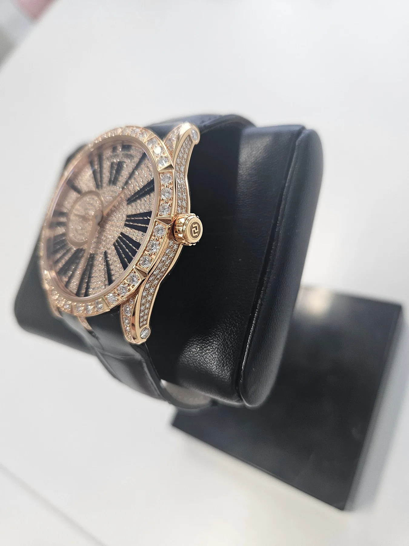 로저드뷔 엑스칼리버 DBEX0405 한정판 풀파베 42mm 금통 브레이슬릿 2023 사진 6