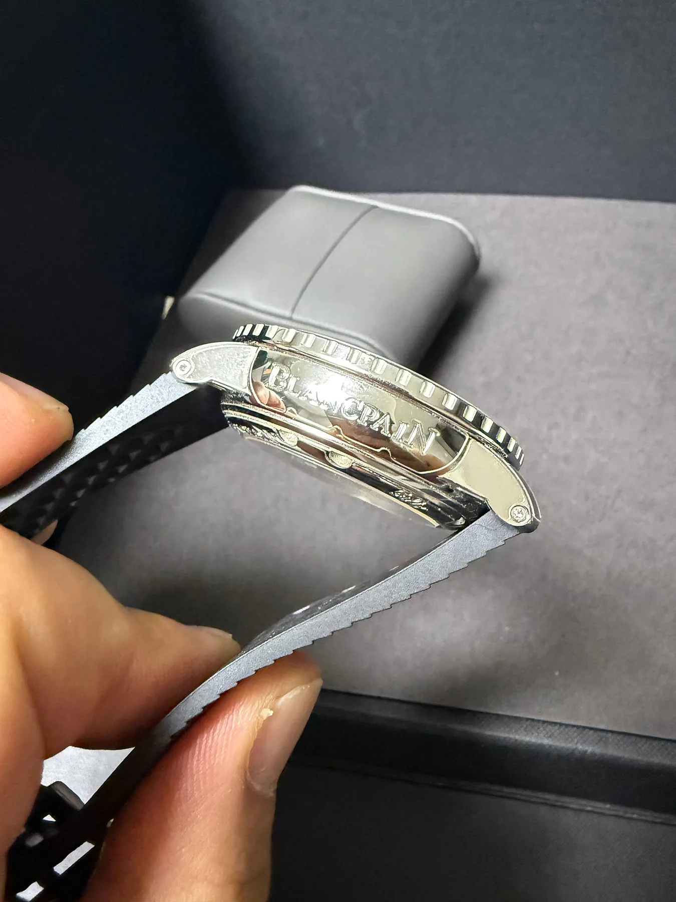 블랑팡 피프티패덤즈 42mm 스틸 2026 사진 4