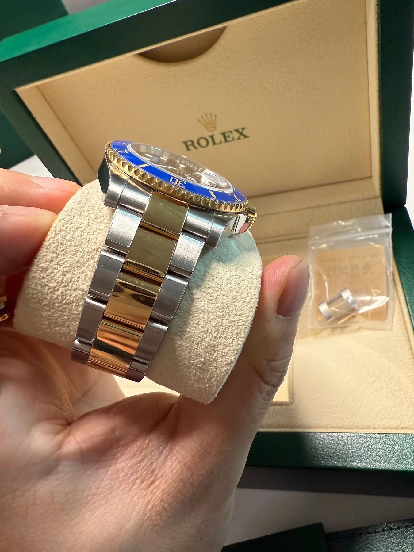 롤렉스 서브마리너 청콤 41mm 2024 사진 8