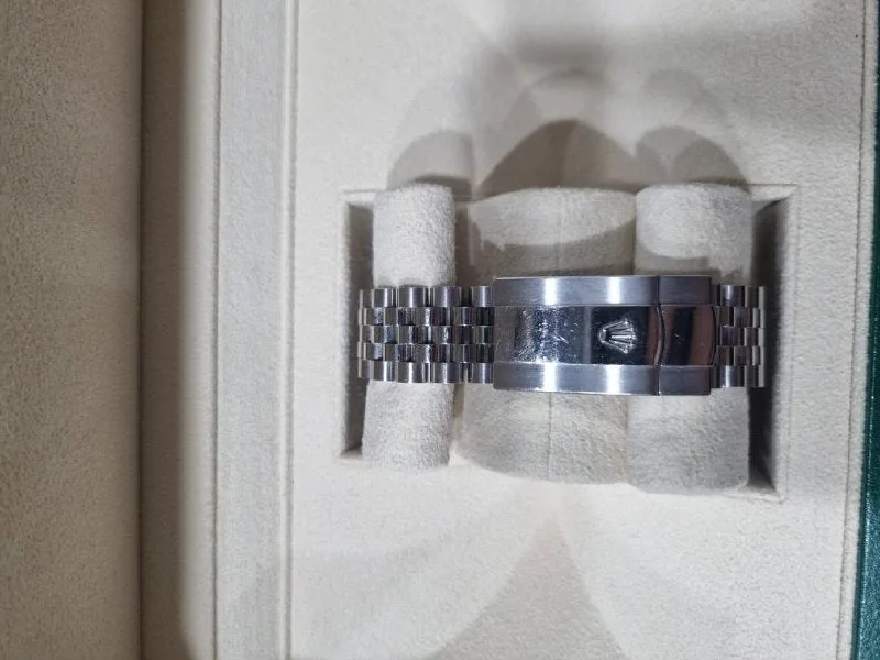 롤렉스 126234 데이저스트 팜모티프 올리브그린 다이아셋팅쥬빌레 36mm 2023 사진 3