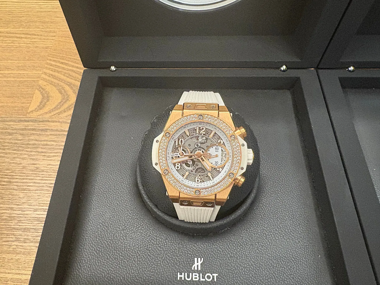 위블로 유니코 빅뱅 로즈골드 베젤다이아 42mm 2021 사진 8