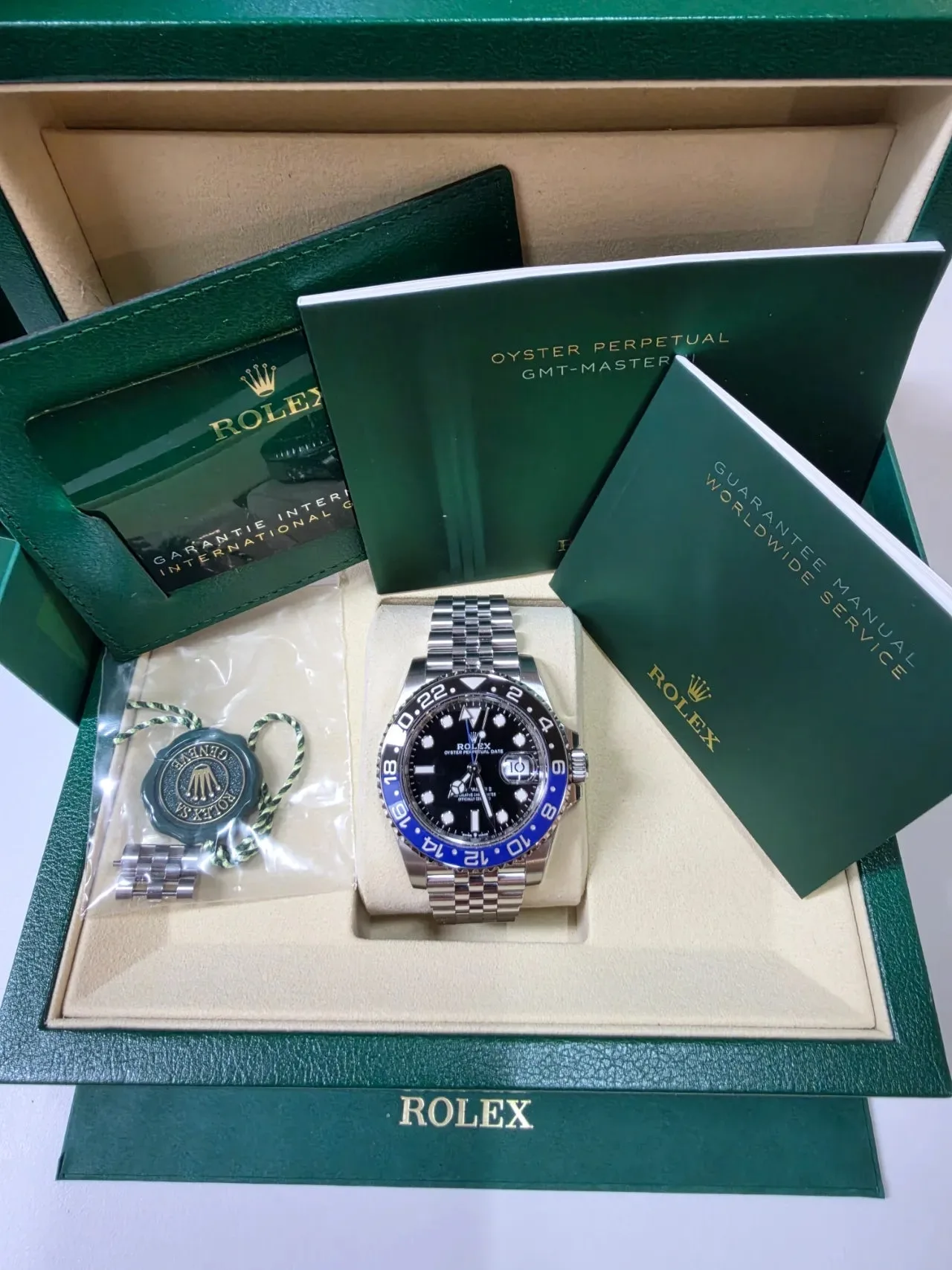 롤렉스 GMT 마스터2 배트걸 126710 2026 사진 1