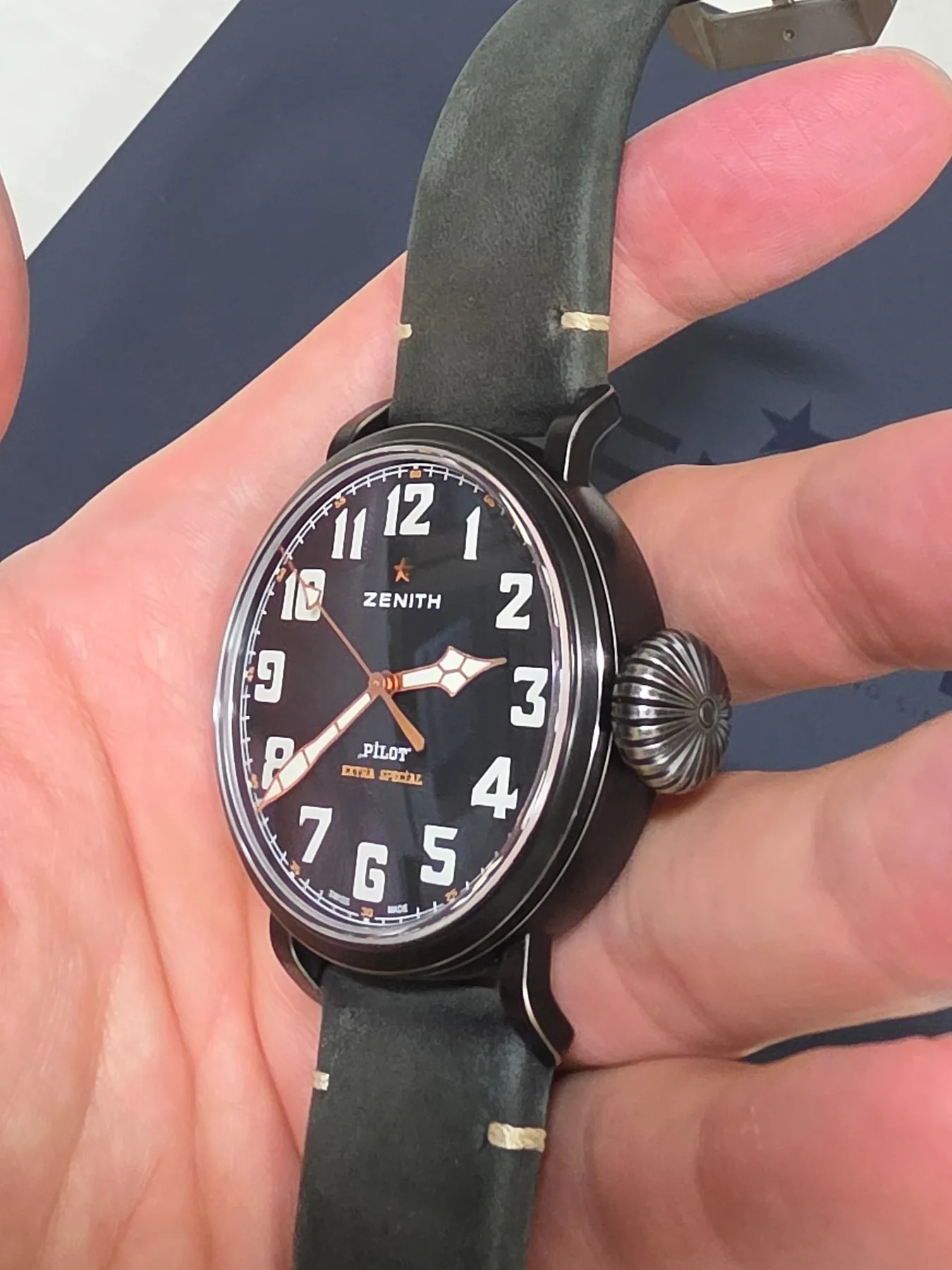 제니스 파일럿 타입20 스틸 블랙 45mm 2023 사진 3