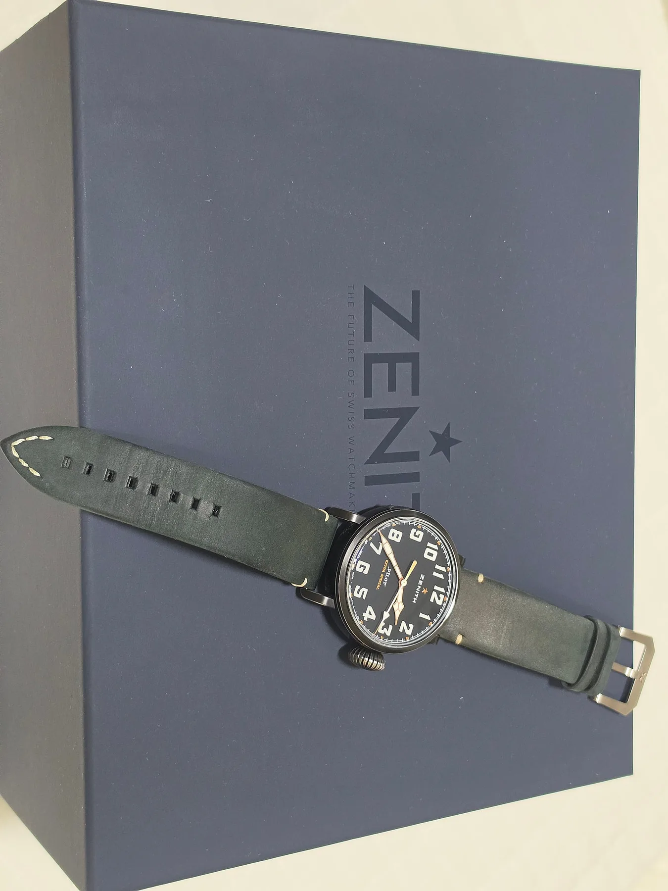 제니스 파일럿 타입20 스틸 블랙 45mm 2023 사진 6