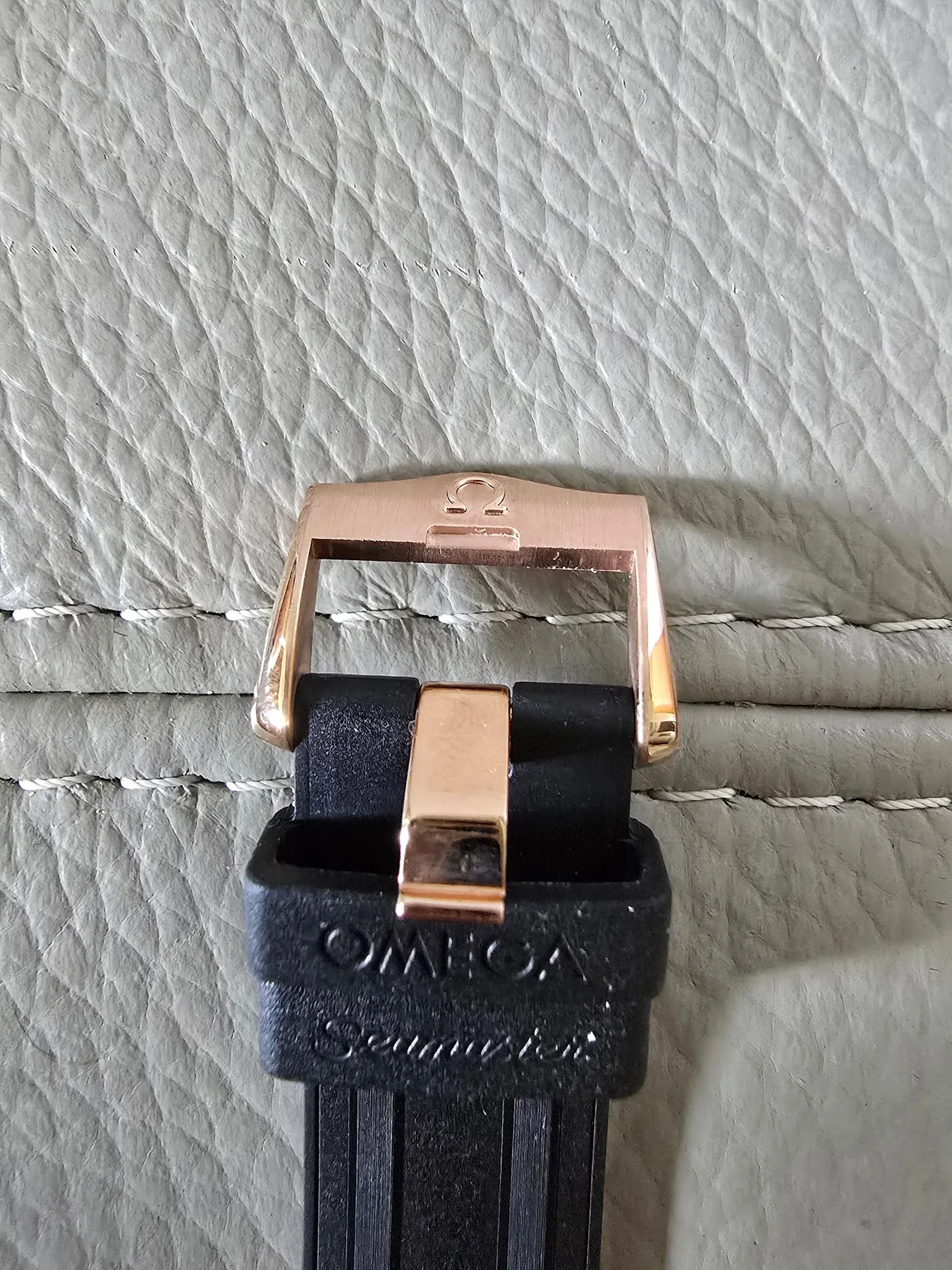 오메가 Seamaster Diver 300M 크로노그래프 18K 세드나 골드 2023 사진 7