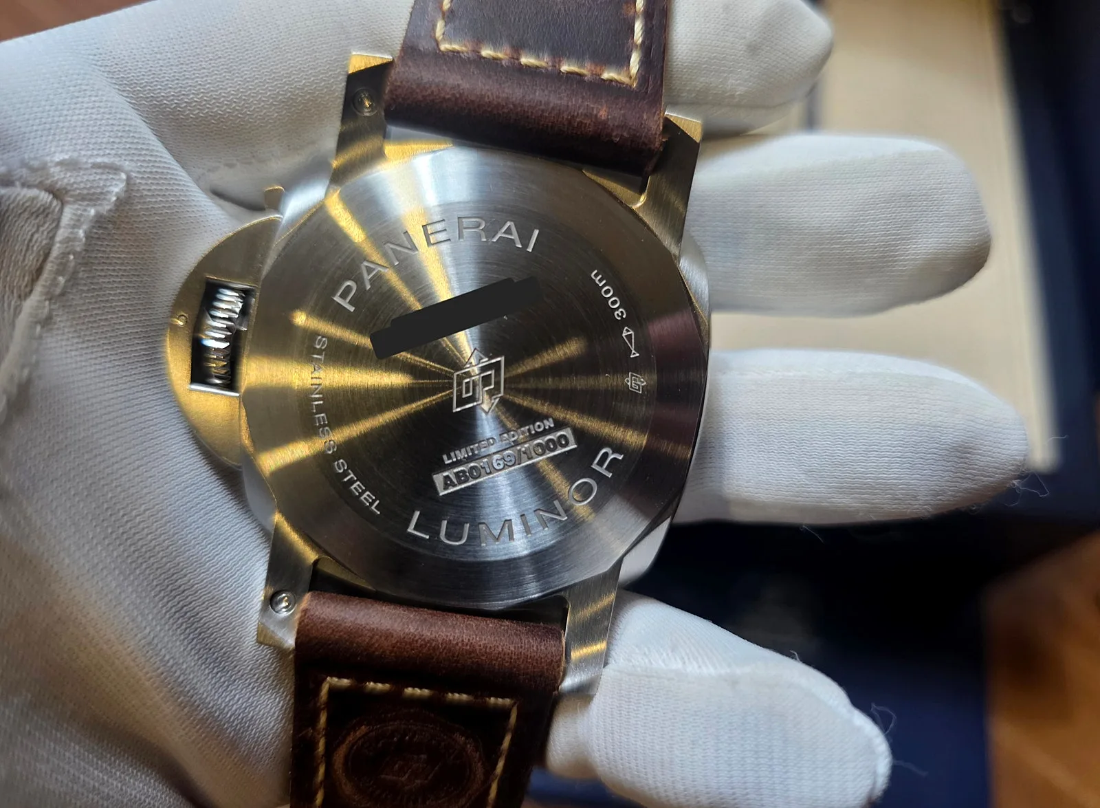 파네라이 PAM01759 루미노르 마리나 한정판 44mm 2025 사진 6