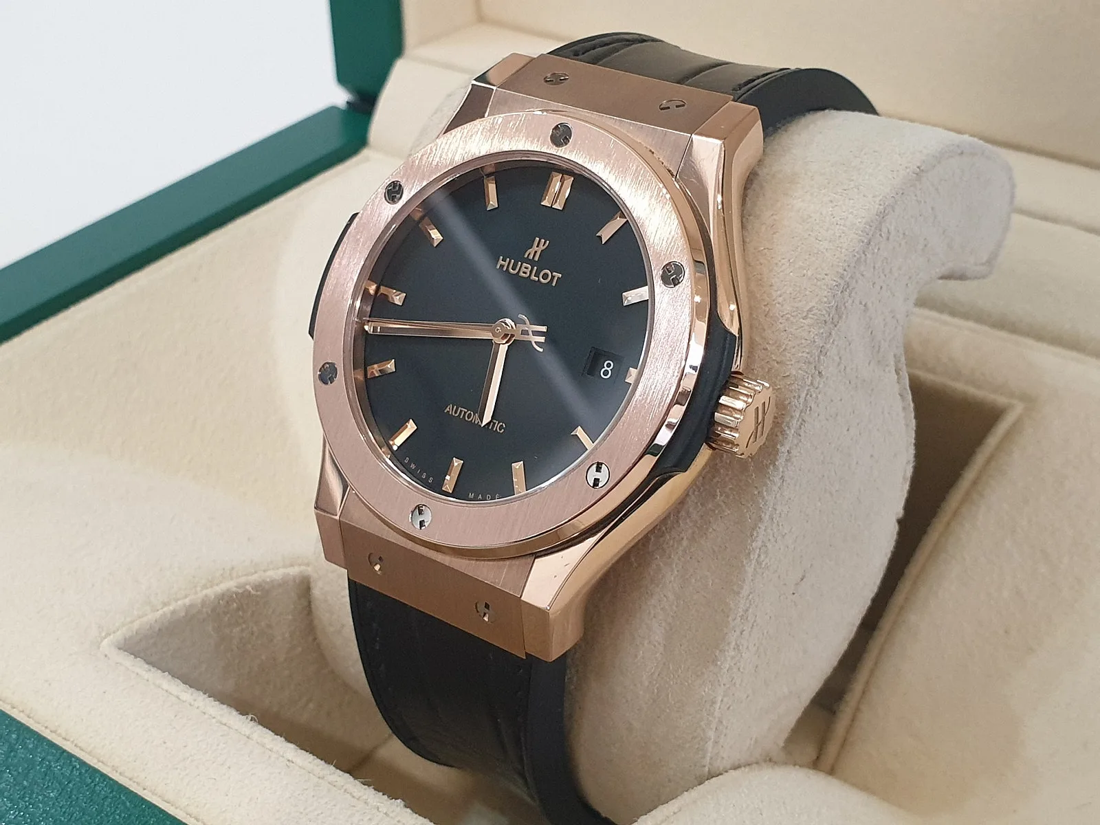 위블로 클래식 퓨전 금통 42mm 블랙 2021 사진 2