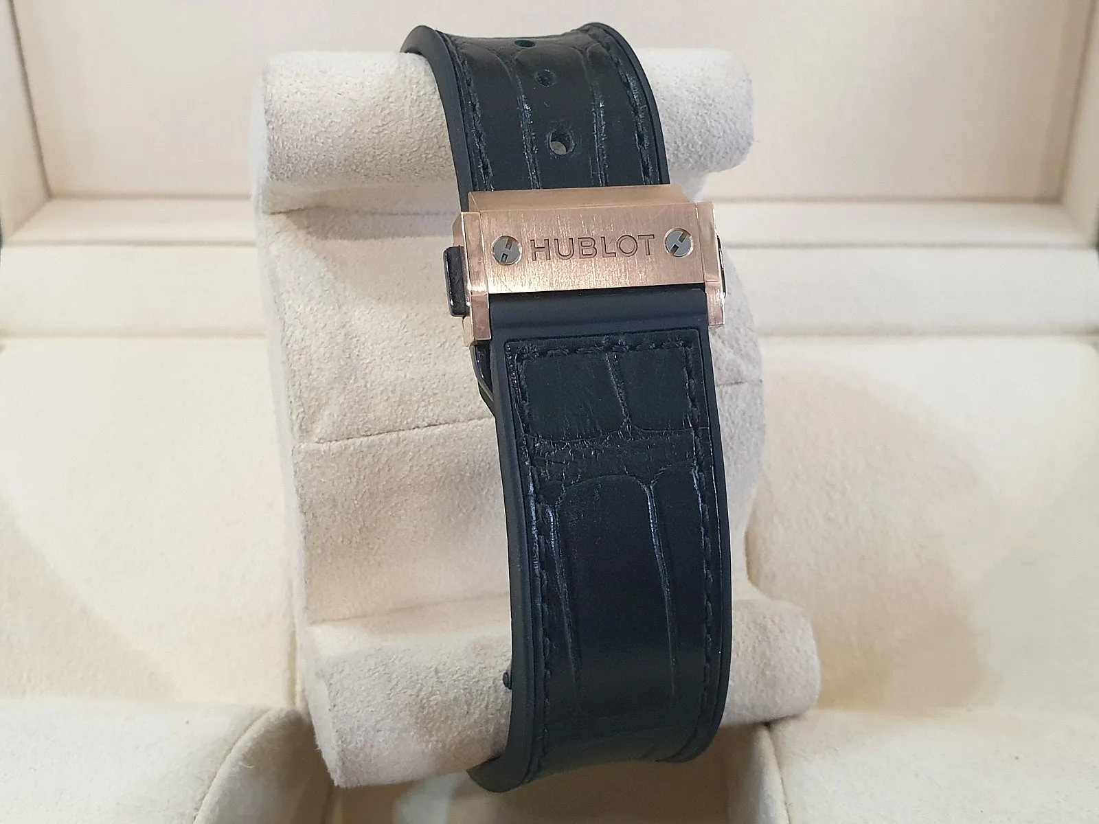 위블로 클래식 퓨전 금통 42mm 블랙 2021 사진 4
