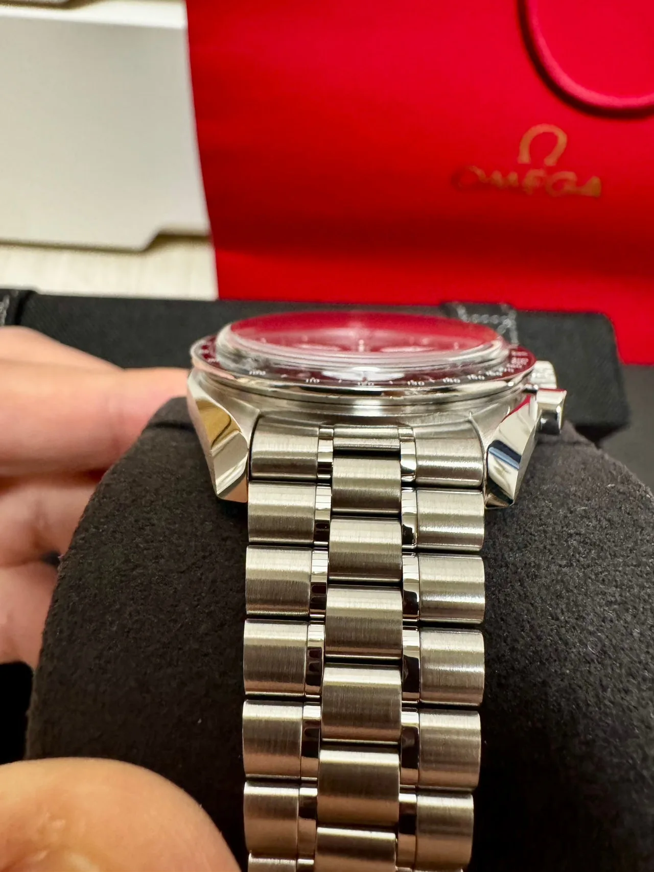 오메가 Speedmaster Moonwatch Professional 역팬더 2026 사진 3