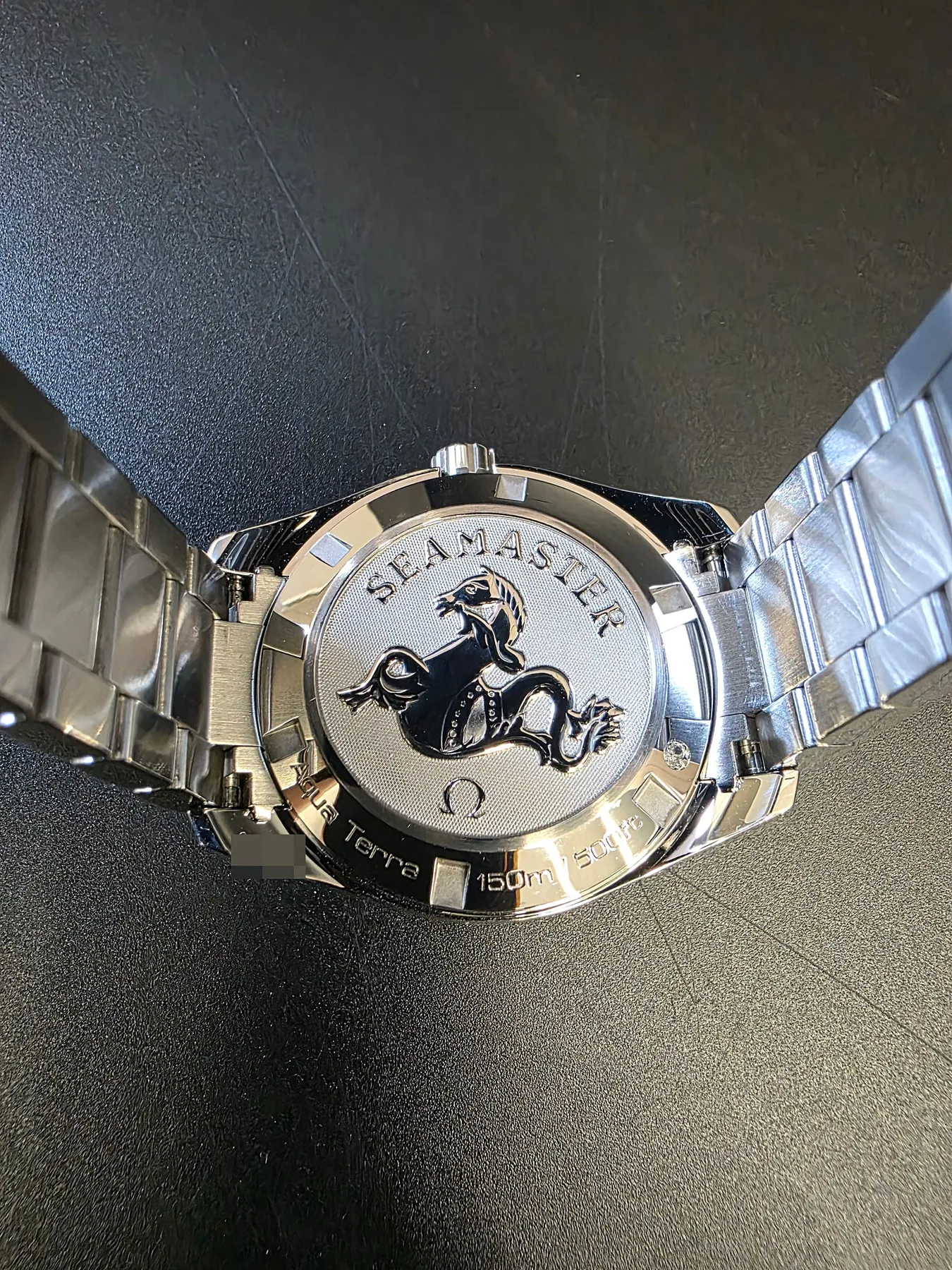 오메가 씨마스터 아쿠아테라 쿼츠 38.5mm 화이트 스틸 2015 사진 8