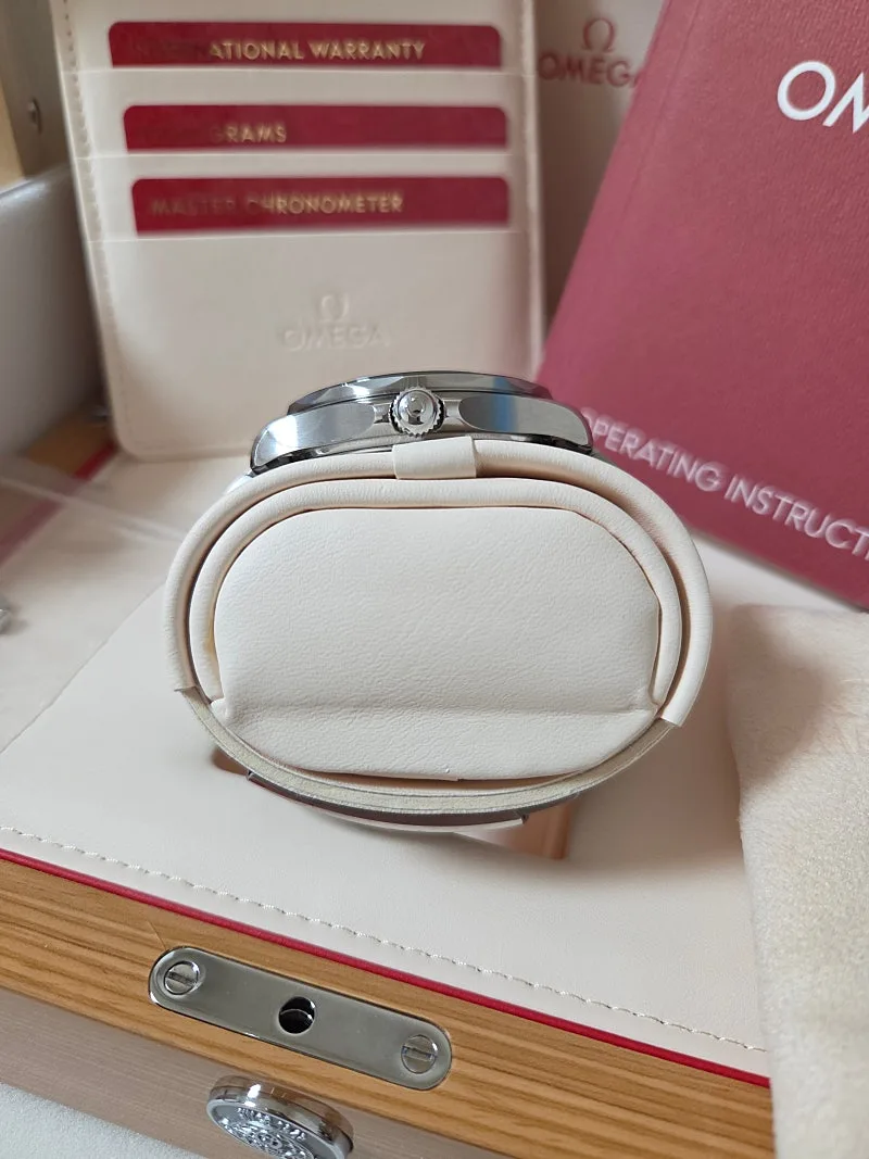 오메가 씨마스터 다이버 300M 42mm 스틸 블랙 다이얼 2020 사진 8