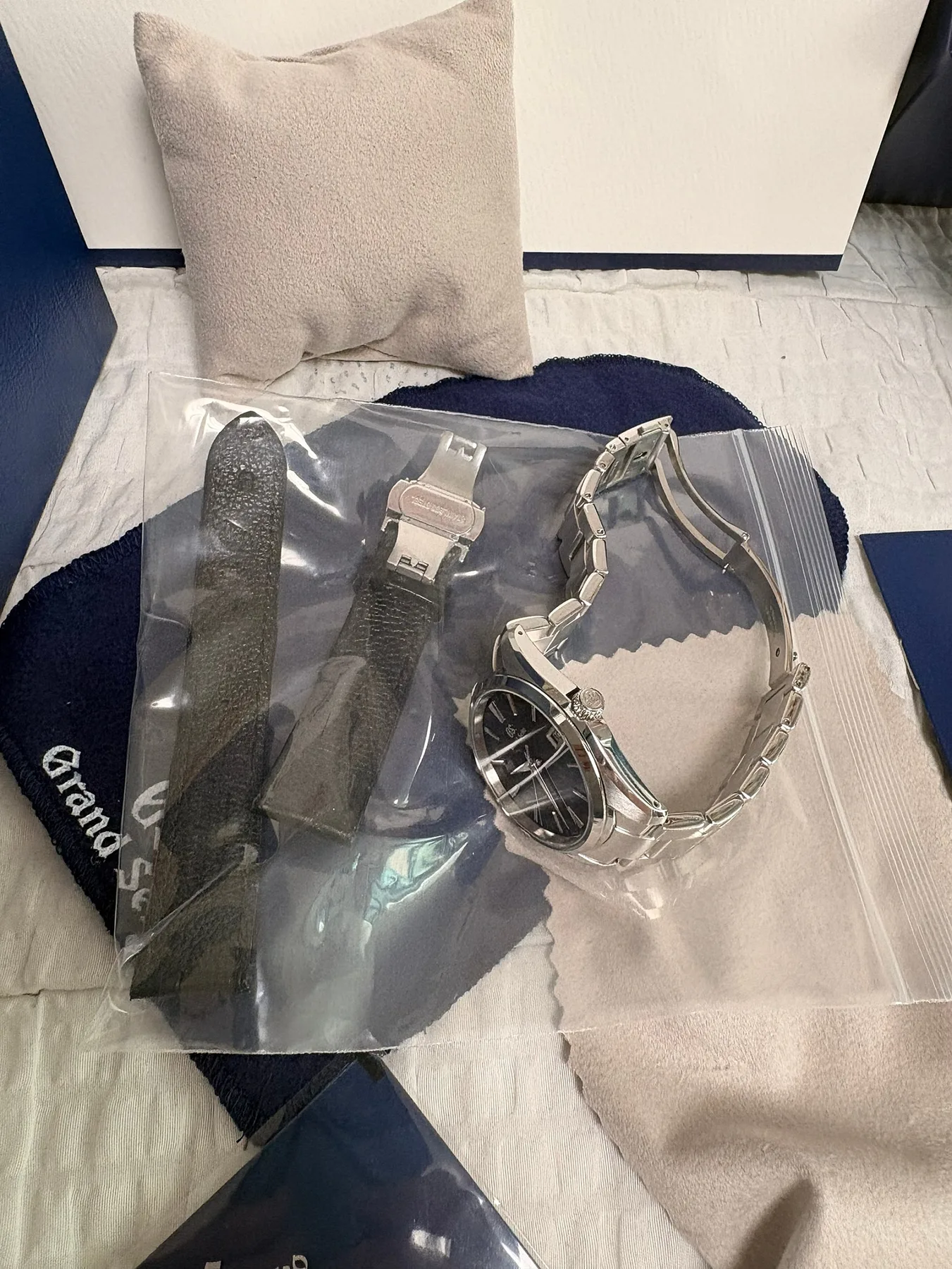 그랜드세이코 쿼츠 블루 40미리 SBGP013 2026 사진 4