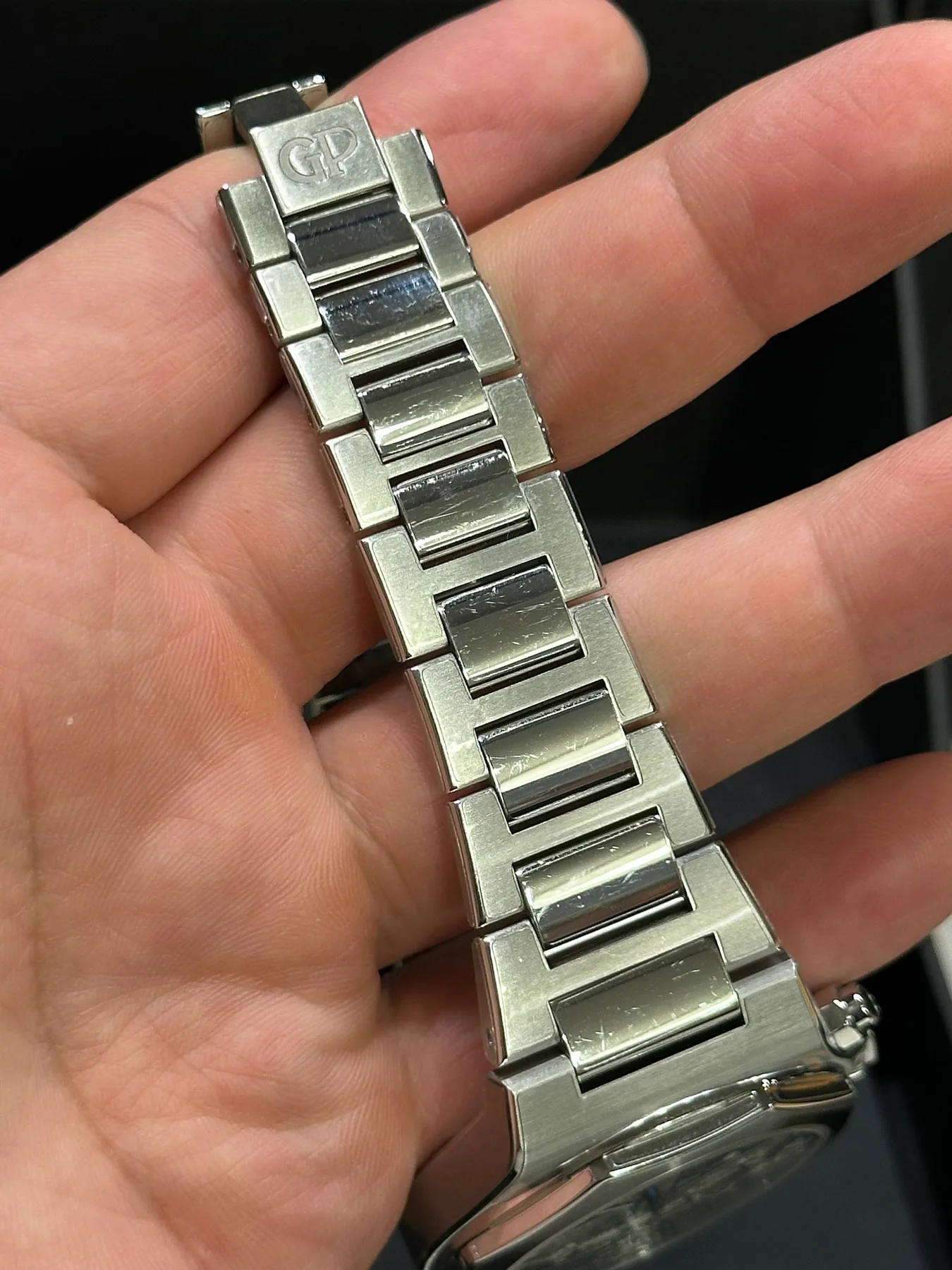 지라드페리고 로레아토 크로노그래프 42mm 팬더 2026 사진 5
