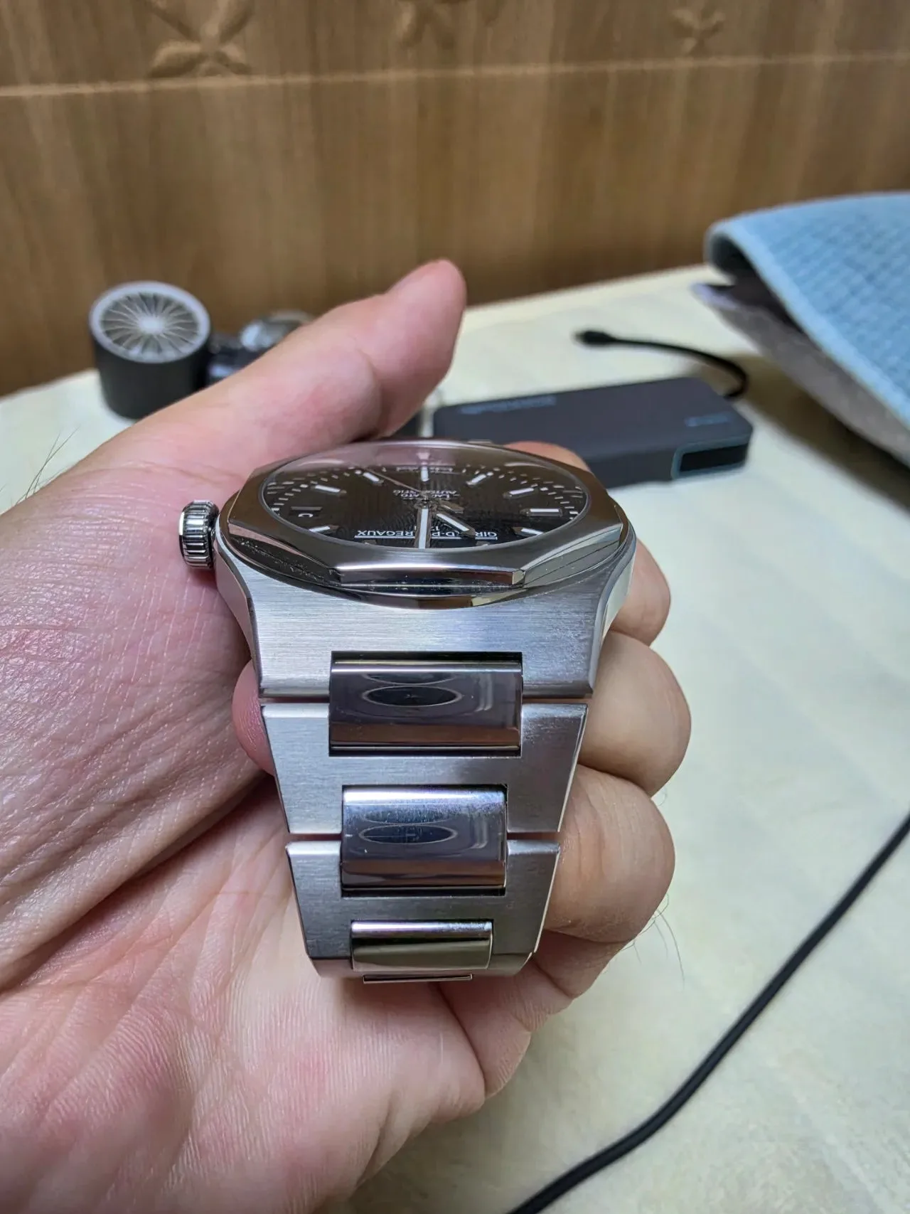 지라드페리고 로레아토 42mm 2021 사진 5
