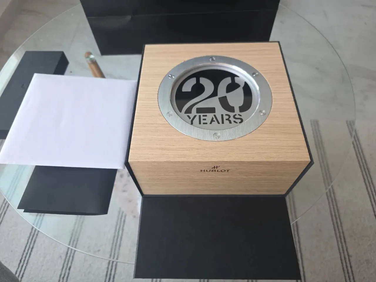 위블로 빅뱅 43 20주년 헌정판 2026 사진 2