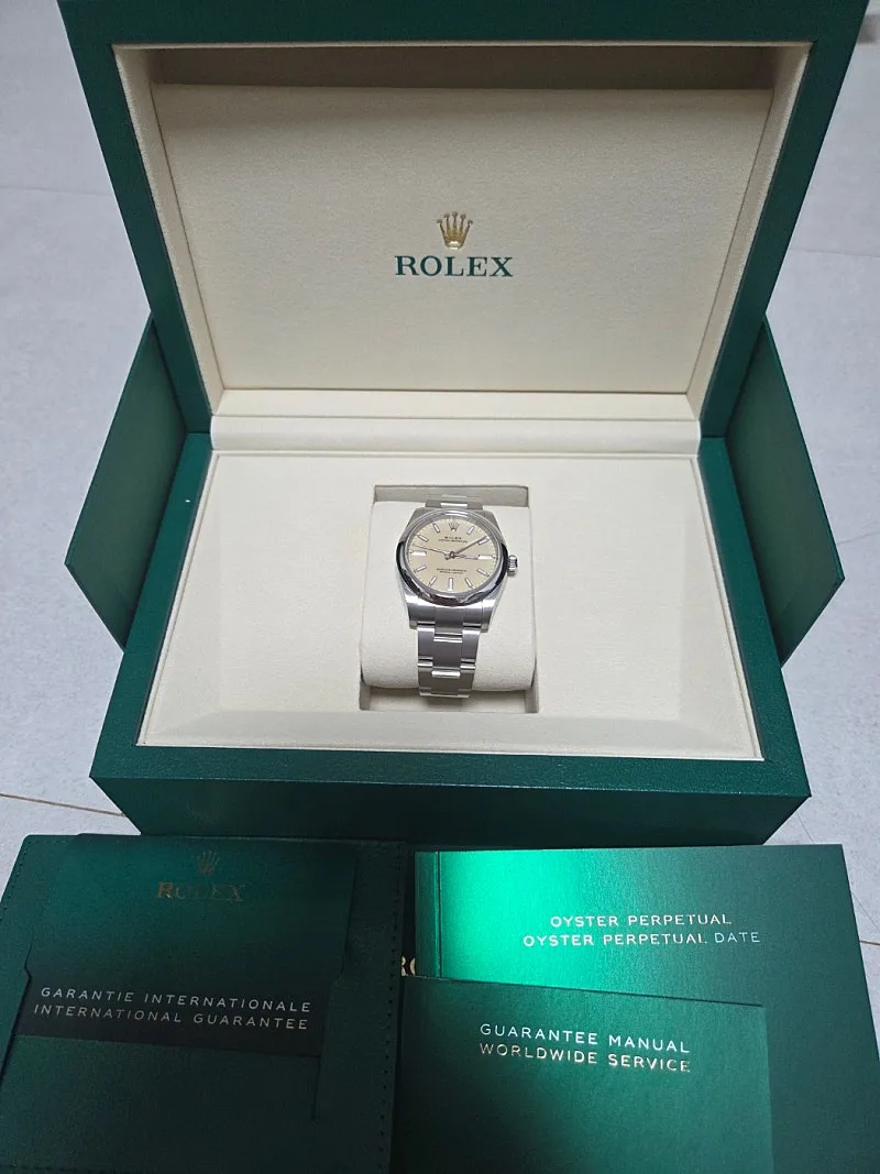 롤렉스 오이스터퍼페츄얼 OP34 베이지 34mm 2026 사진 2