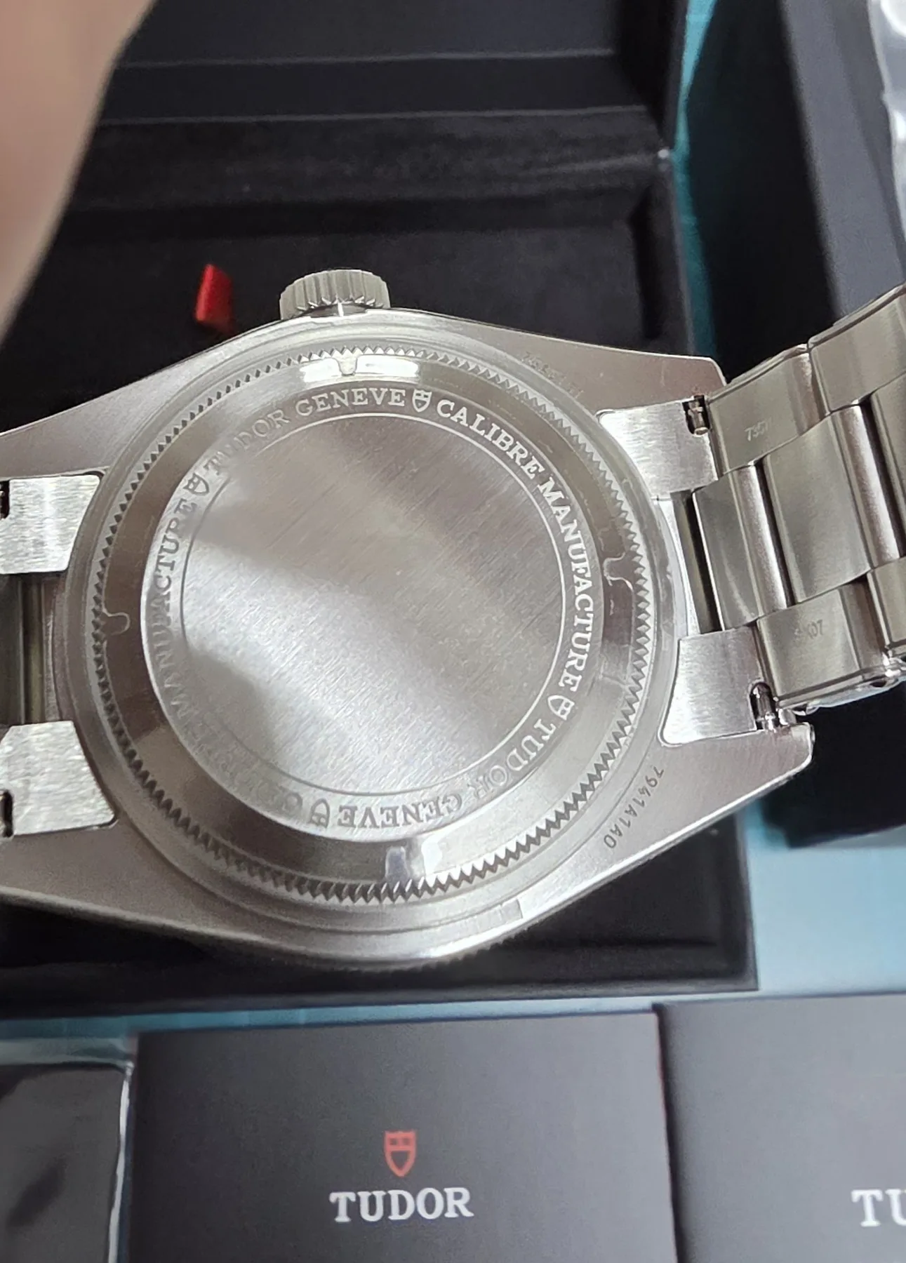 튜더 블랙베이 모노크롬 41mm M7941A1A0NU 2026 사진 5