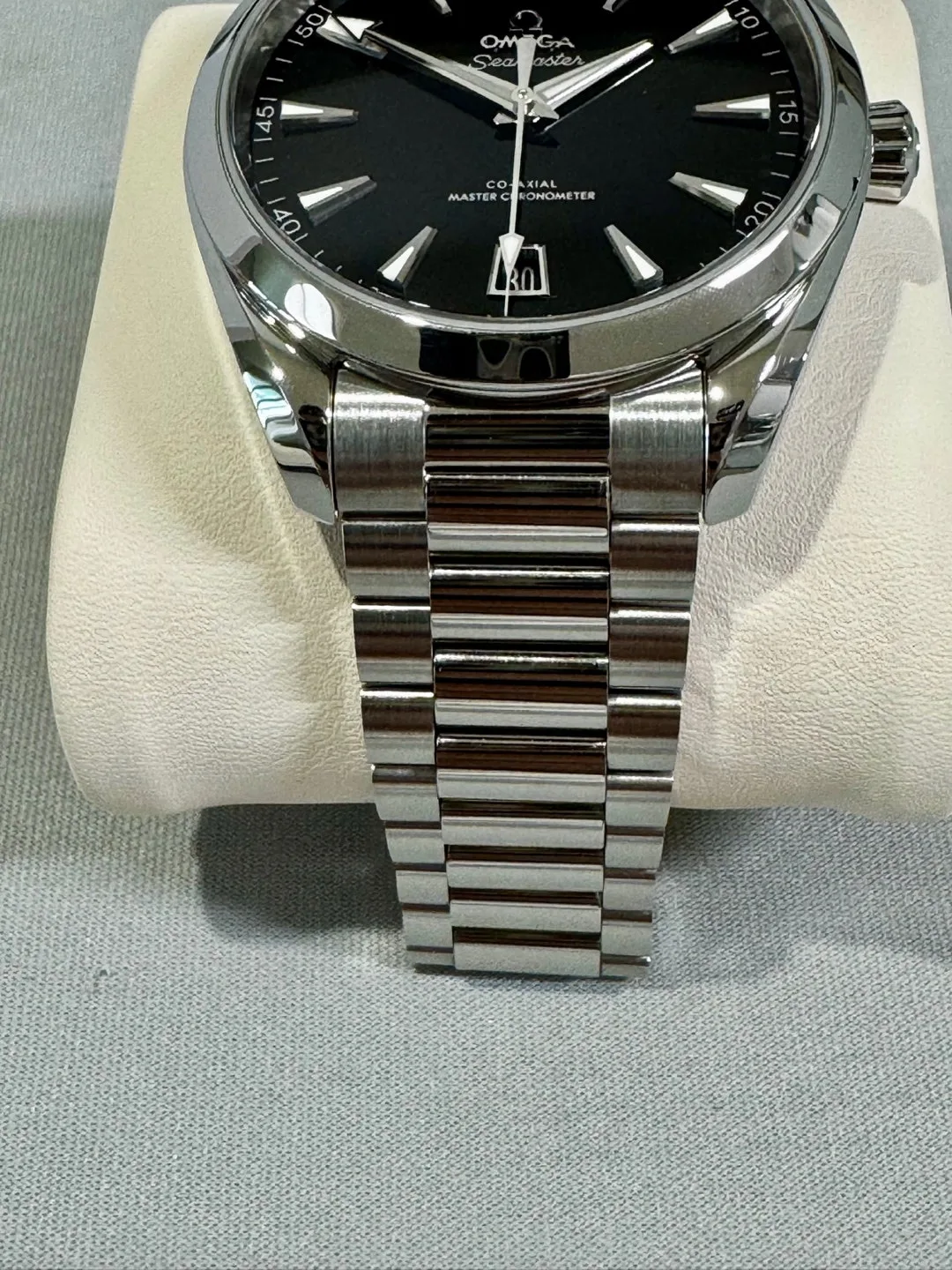 오메가 아쿠아테라 블랙 래커 41mm 2024 사진 2