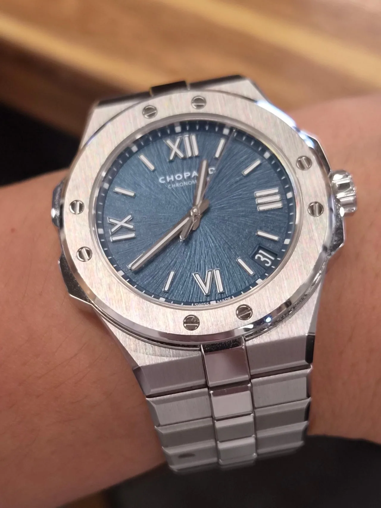쇼파드 알파인이글 41mm 청판 2022 사진 2