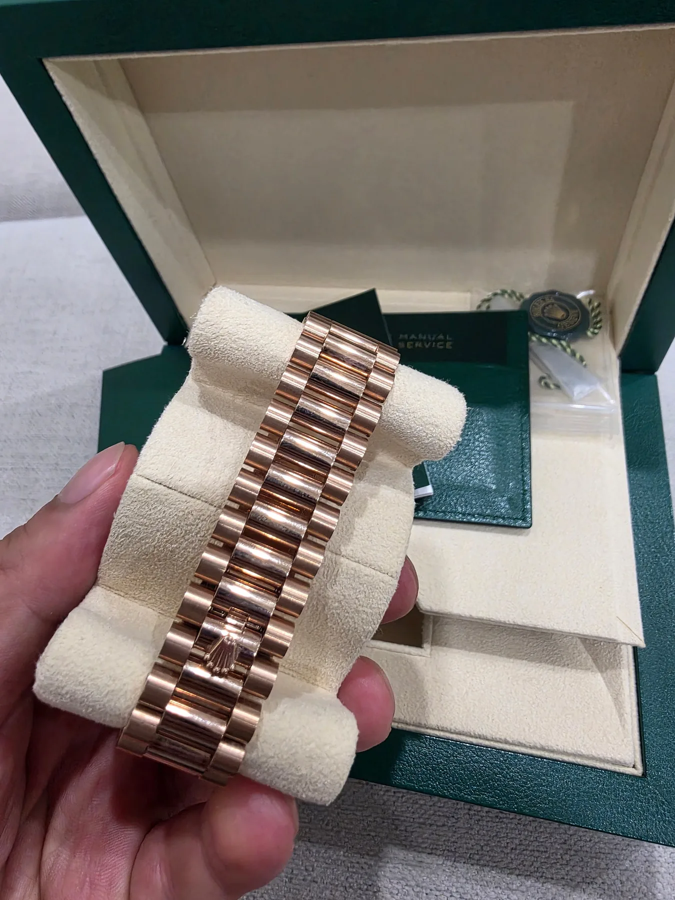 롤렉스 데이데이트 올리브그린 로즈골드 40mm 2024년식 2024 사진 3