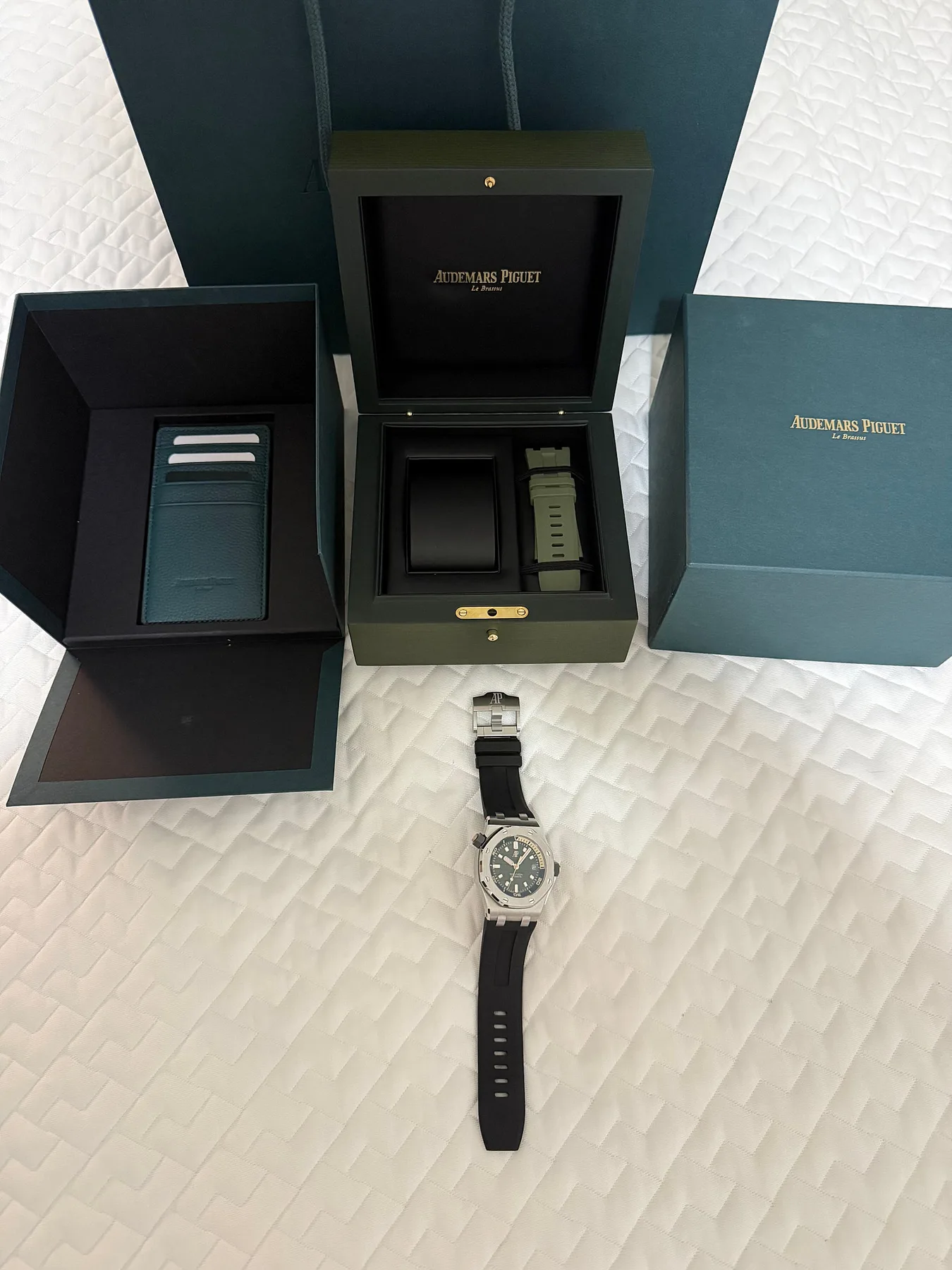오데마피게 로얄오크 오프셔 42mm 그린 2026 사진 5