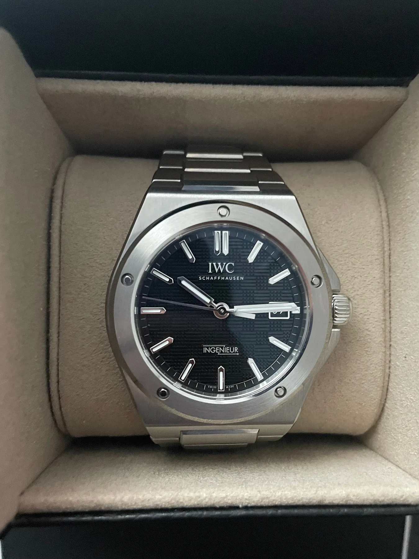 IWC 인제니어 40 신형 검판 2026 사진 7