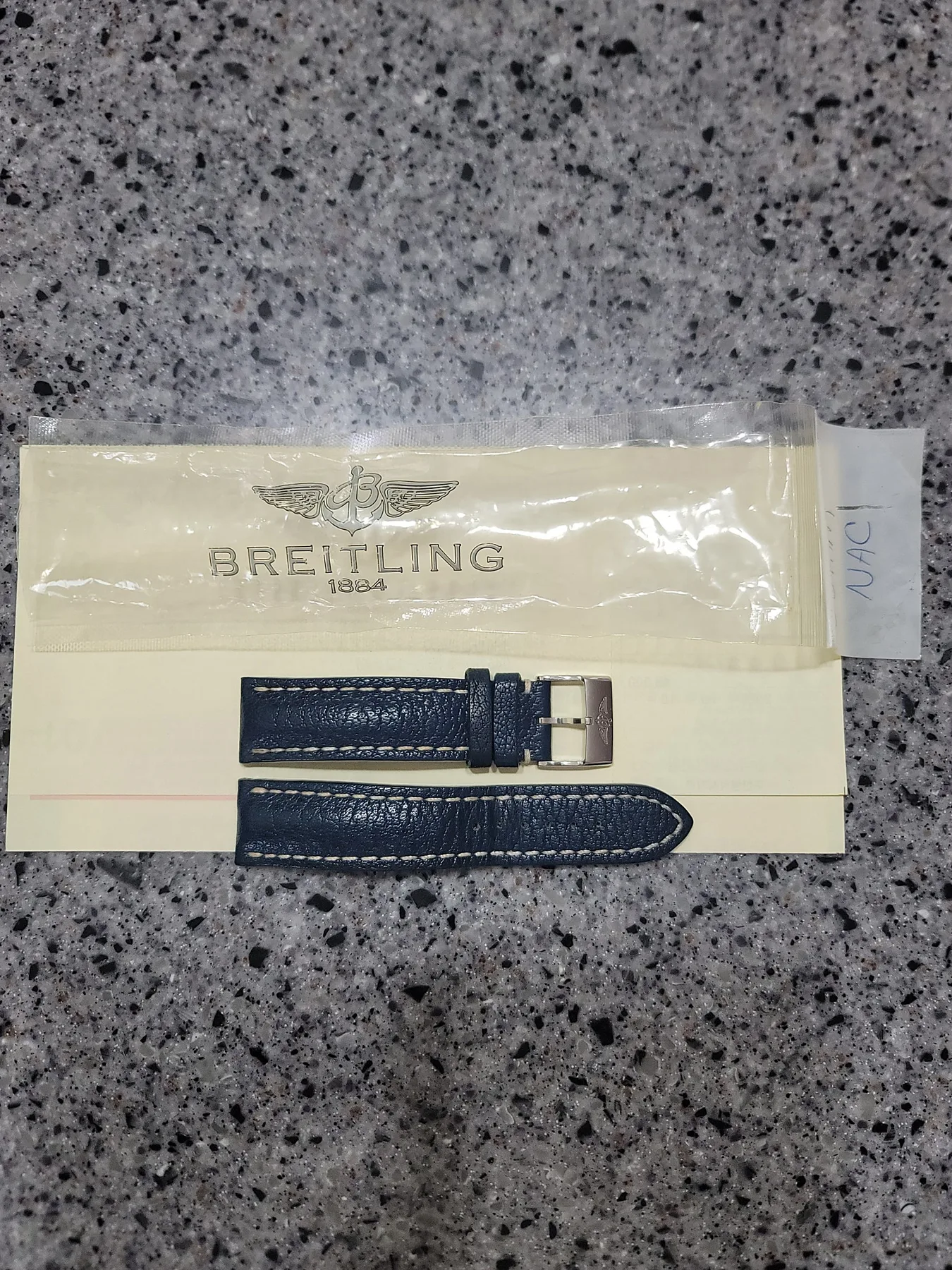 브라이틀링 네비타이머 A23322 2004 사진 6