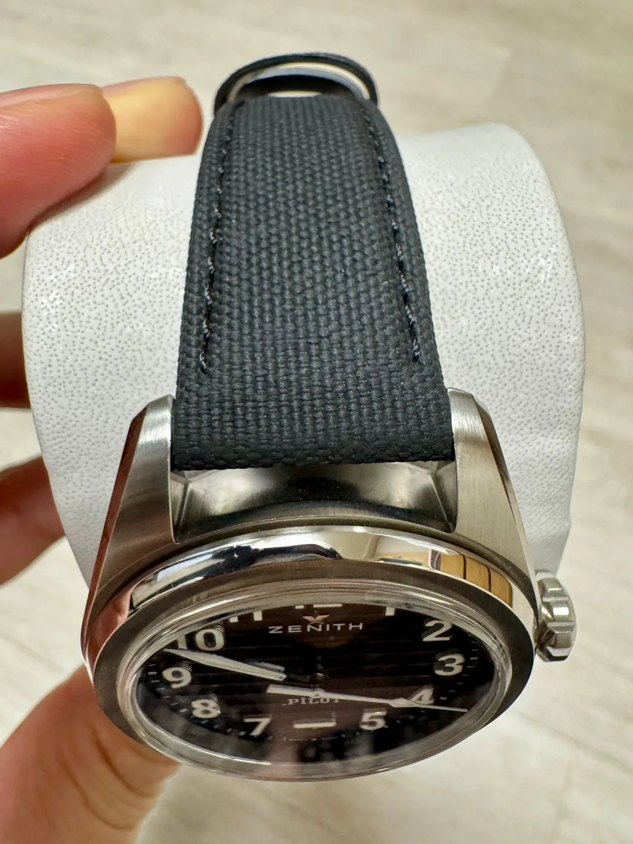 제니스 파일럿 40mm 민트급 2025 사진 3