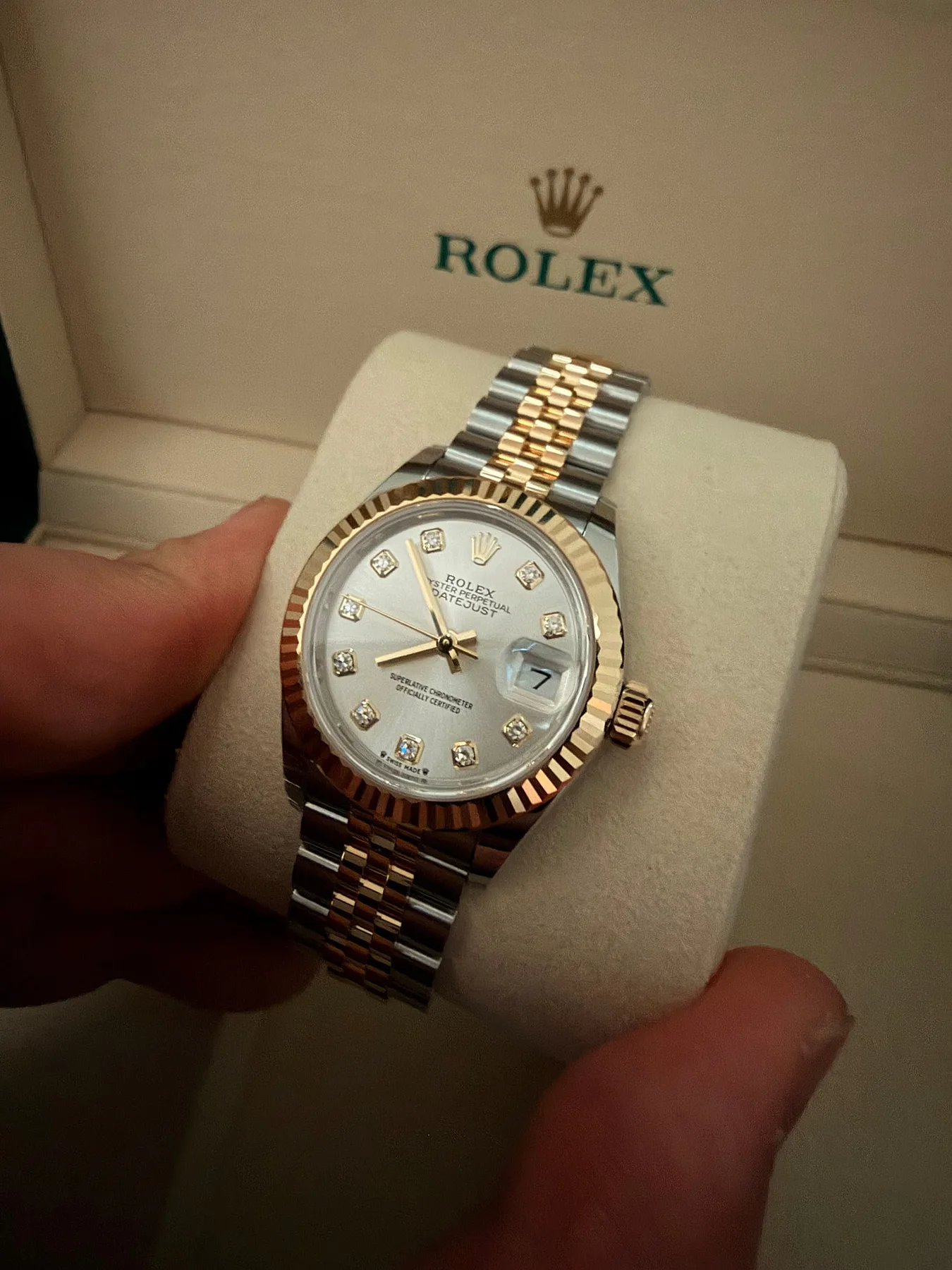 롤렉스 레이디 데이저스트 28mm 옐로우골드 10p 다이아몬드 2026 사진 2