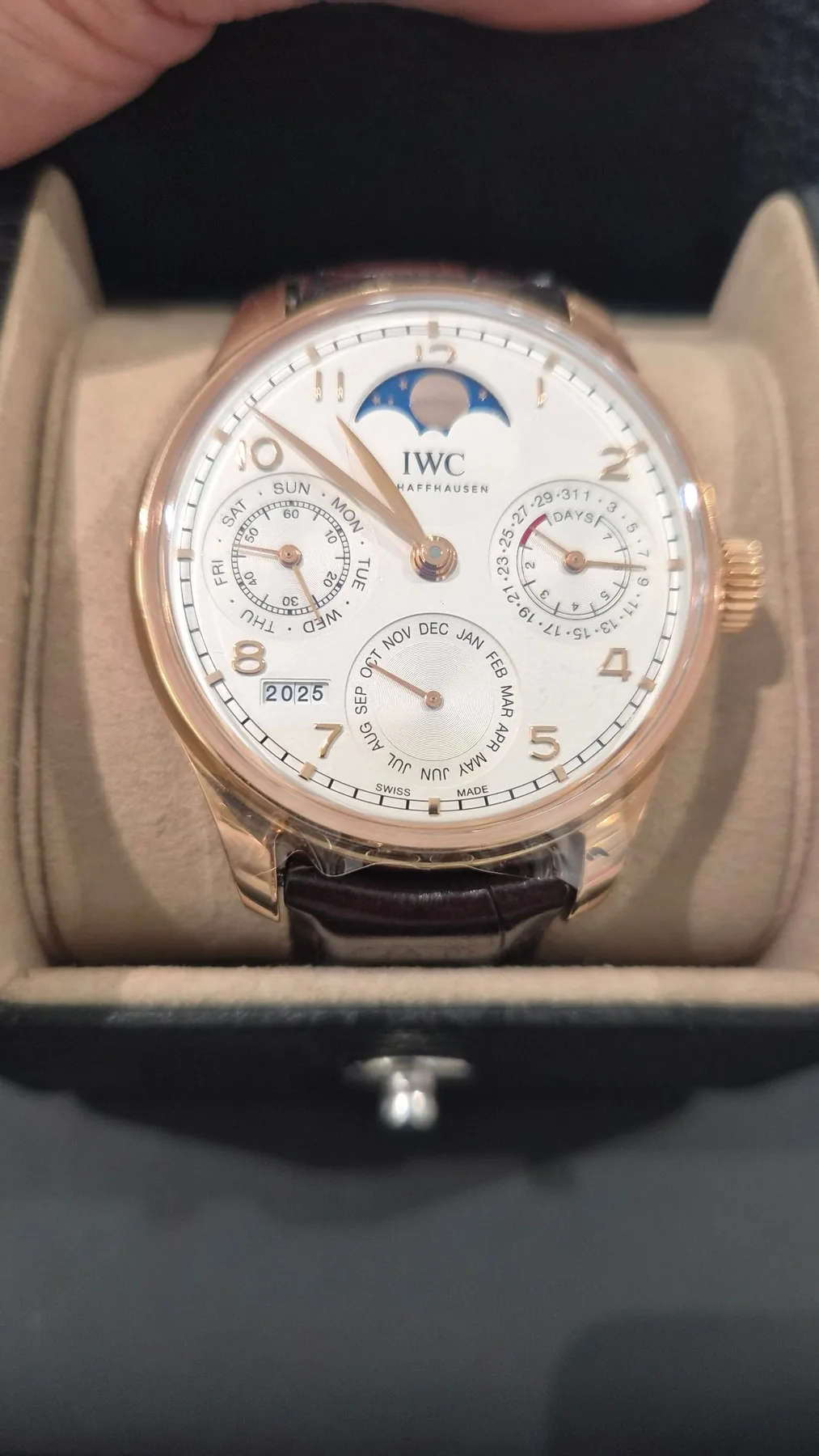 IWC 포루투기저 퍼페추얼 캘린더 2017 사진 1