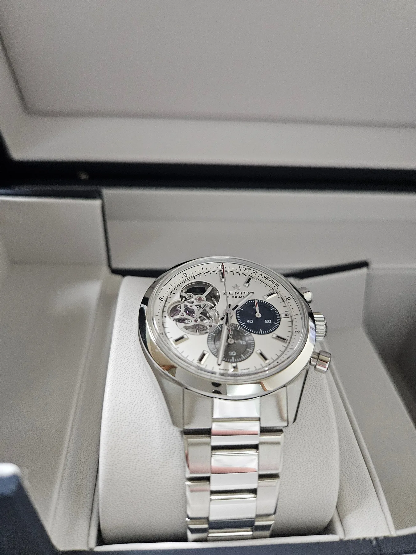제니스 크로노마스터 오픈 신형 39mm 2025 사진 5