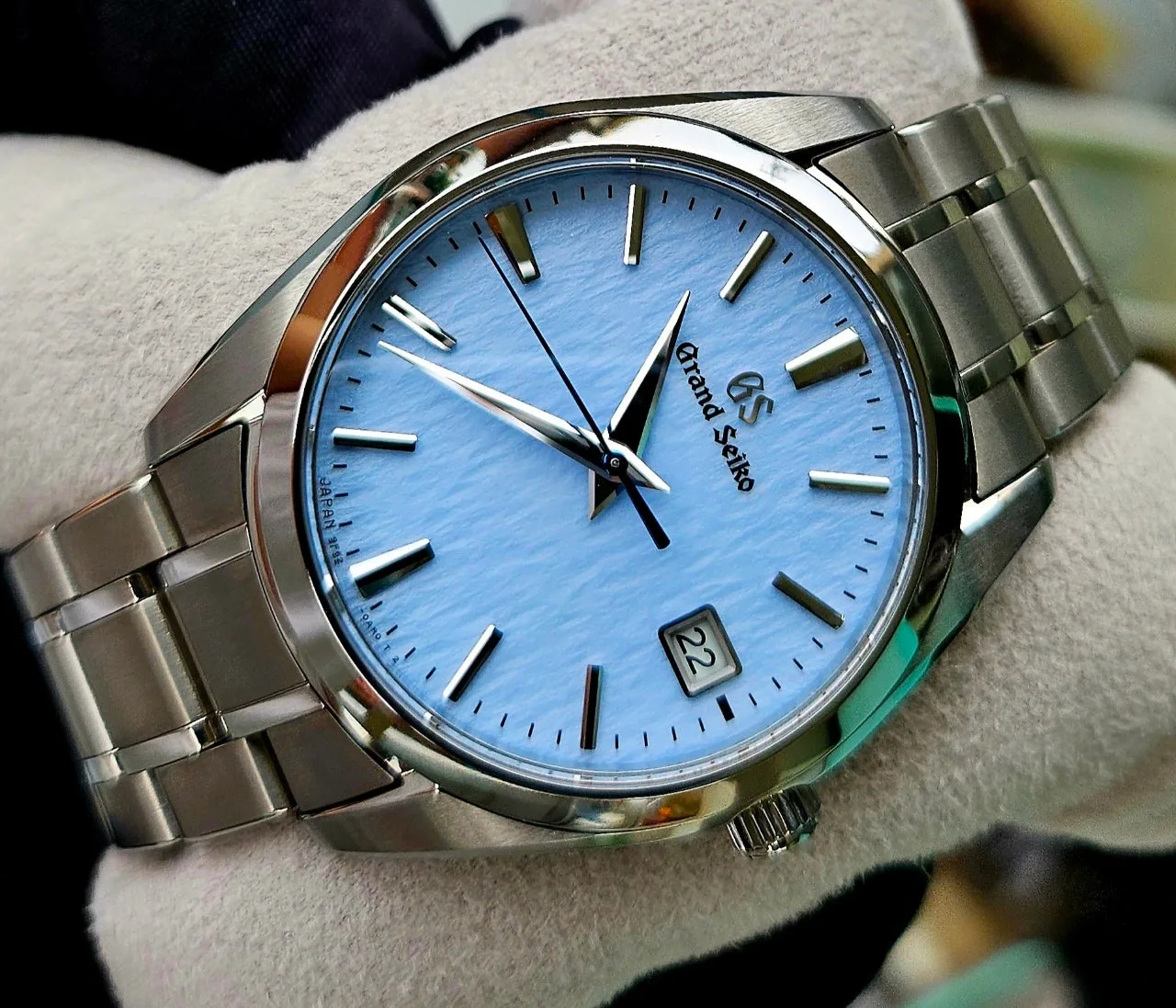 그랜드세이코 푸른눈송이 쿼츠 37mm SBGX357 2026 사진 7
