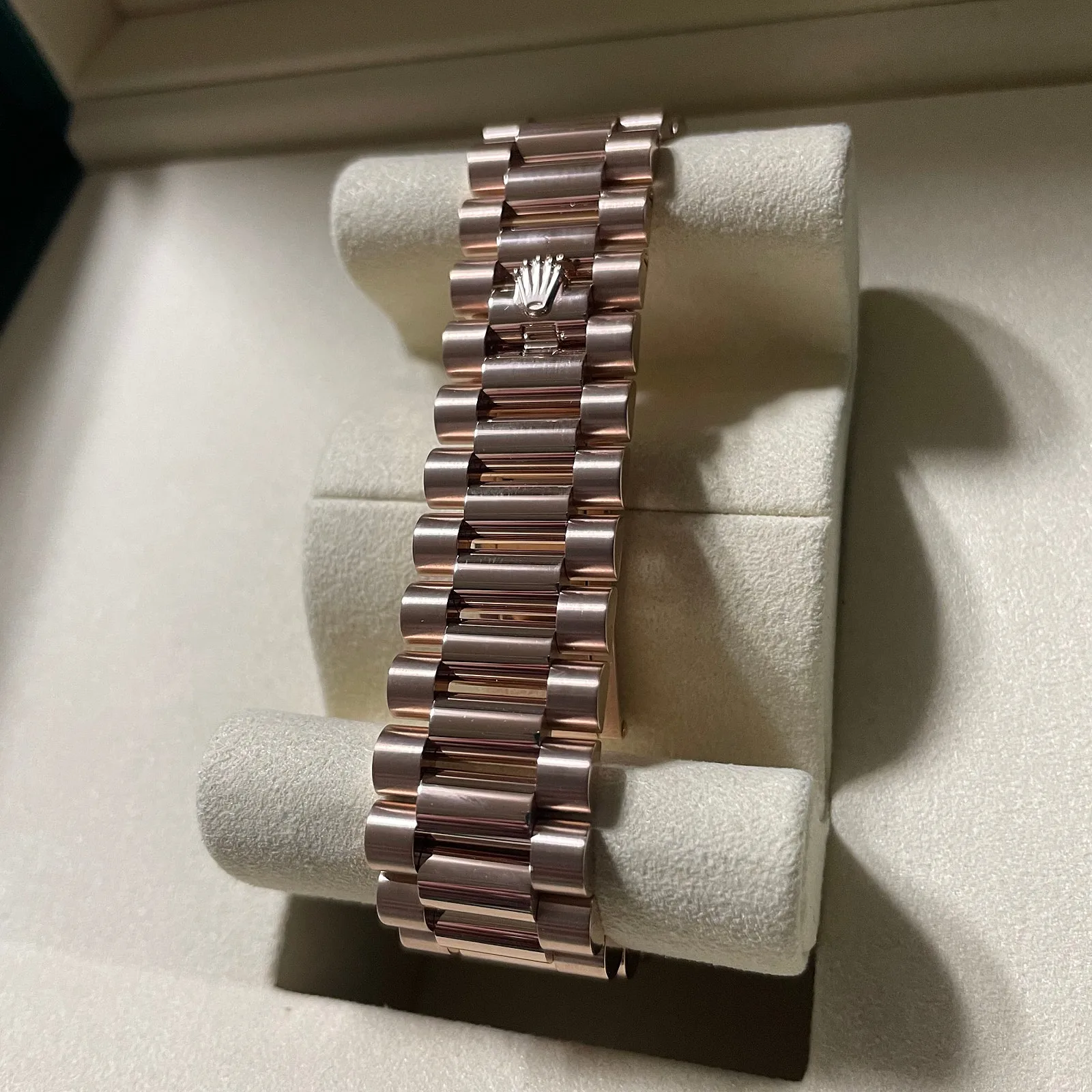 롤렉스 데이데이트 40mm 올리브그린 로즈골드 2025 사진 8