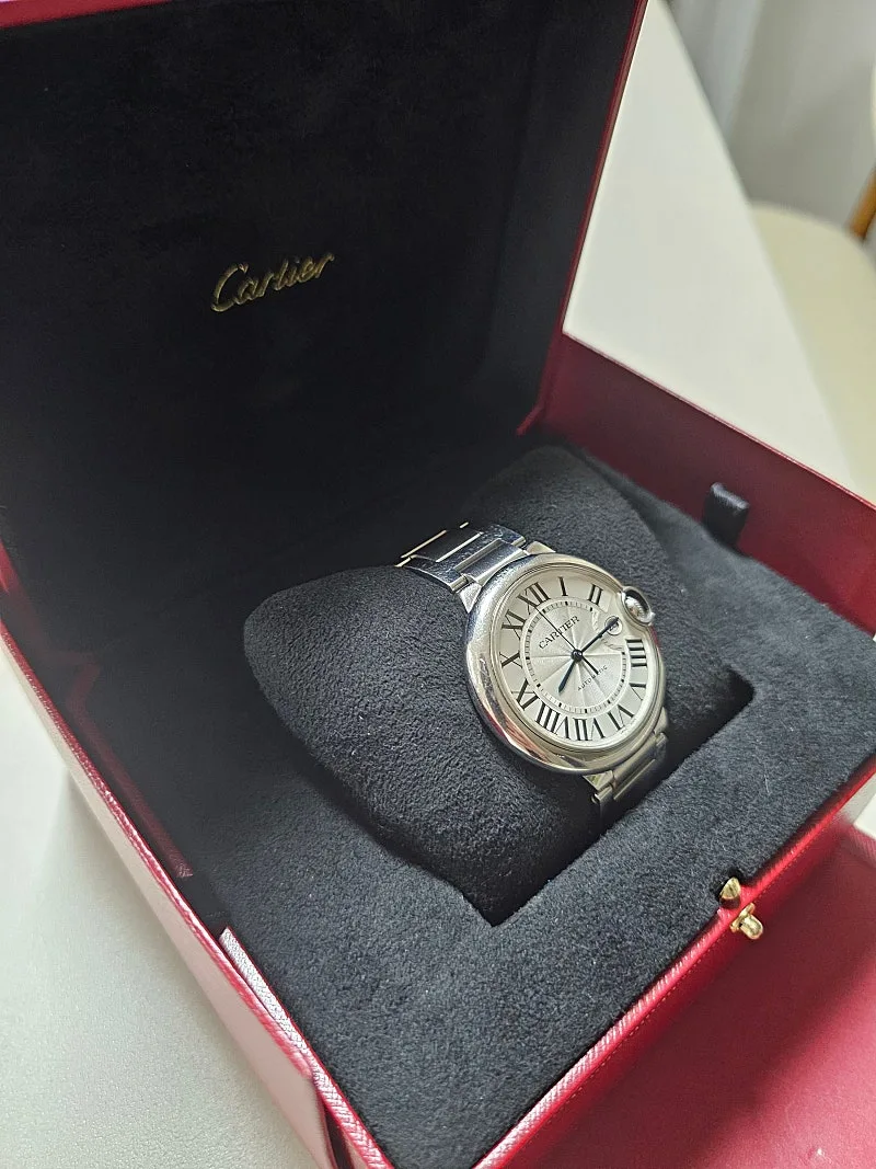 까르띠에 발롱블루 42mm 2021 사진 3