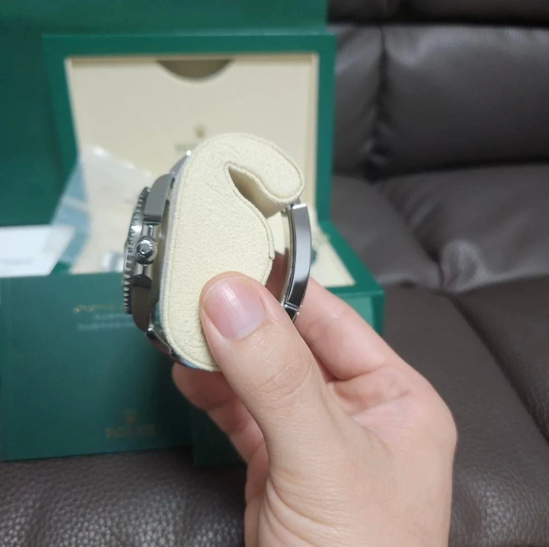롤렉스 서브마리너 그린 스타벅스 126610LV 2025 사진 4