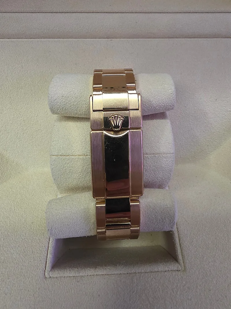 롤렉스 GMT Master 2 녹금 116718LN 2019 사진 4