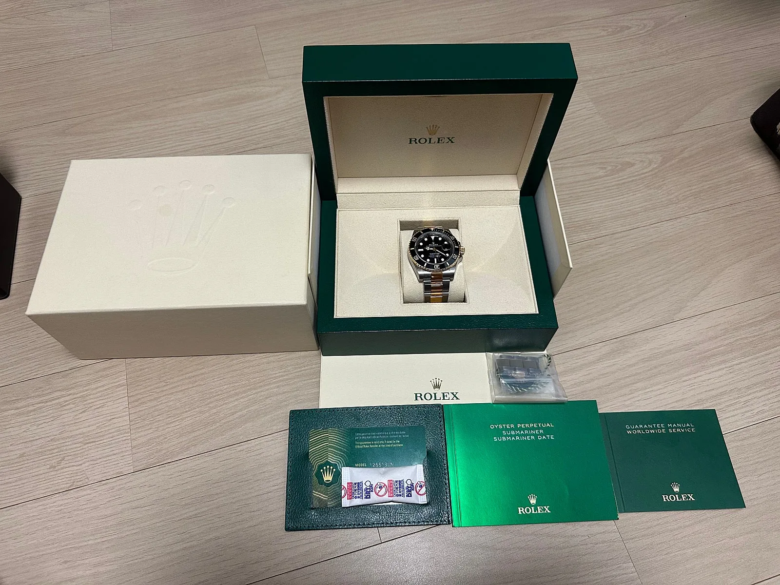 롤렉스 서브마리너 흑콤 126613 2022 사진 2