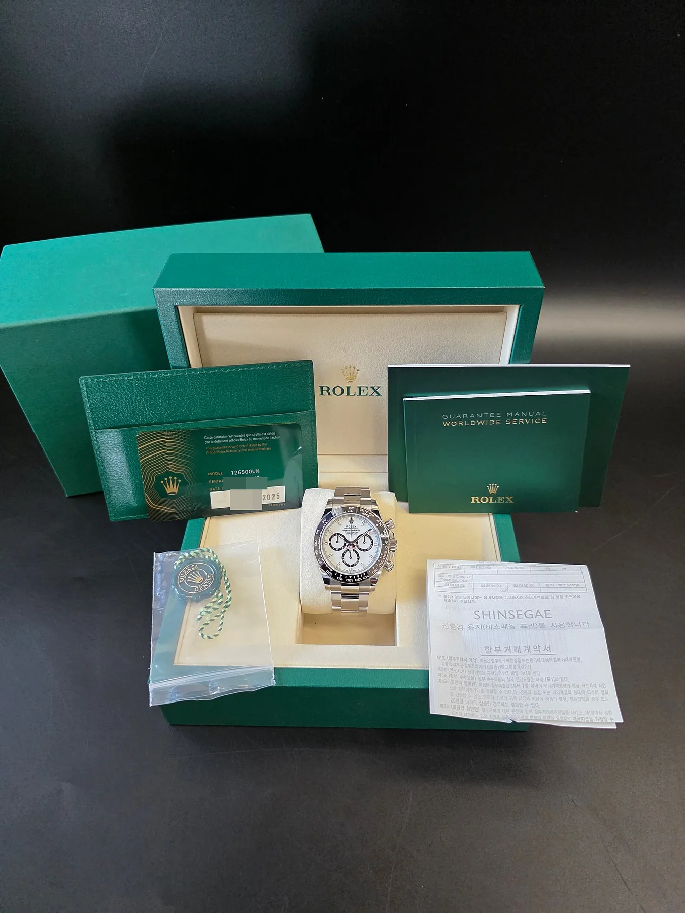 롤렉스 코스모그래프 데이토나 40mm 세라토나 화이트 126500LN 2025 사진 1