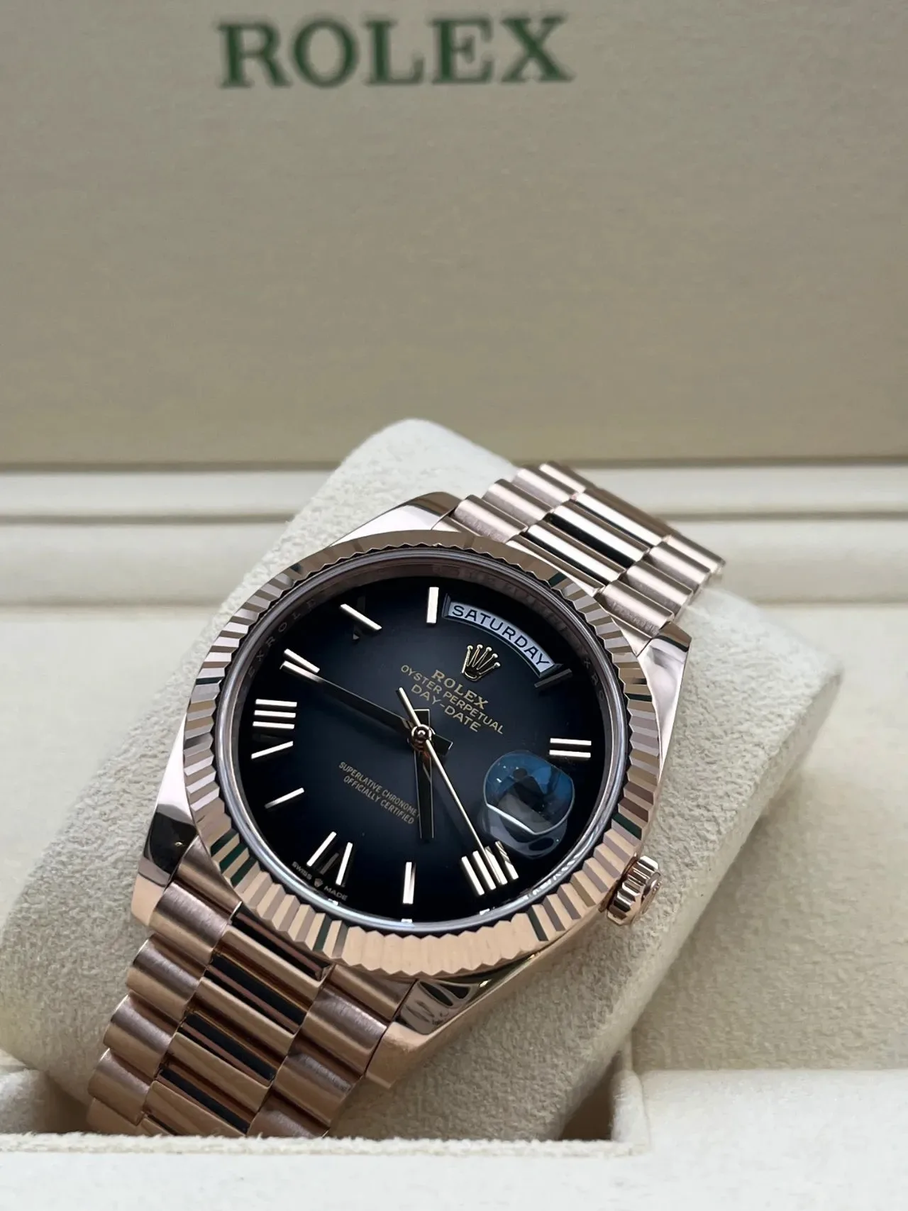 롤렉스 데이데이트40 슬레이트 로만 옴브레 로즈골드 2026 사진 8