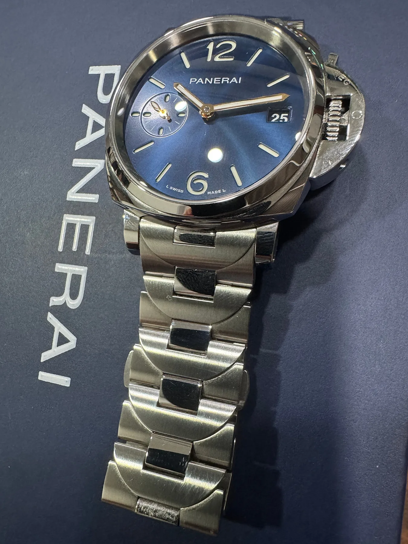 파네라이 루미노르 듀에 38mm 청판 브레이슬릿 2025 사진 1