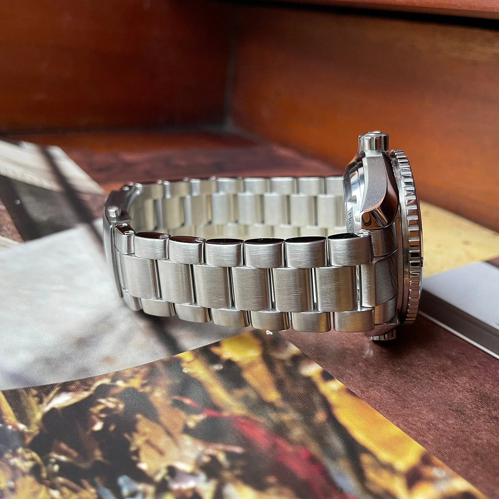 오메가 씨마스터 플래닛오션 42mm 232.30.42.21.01.001 2014 사진 7