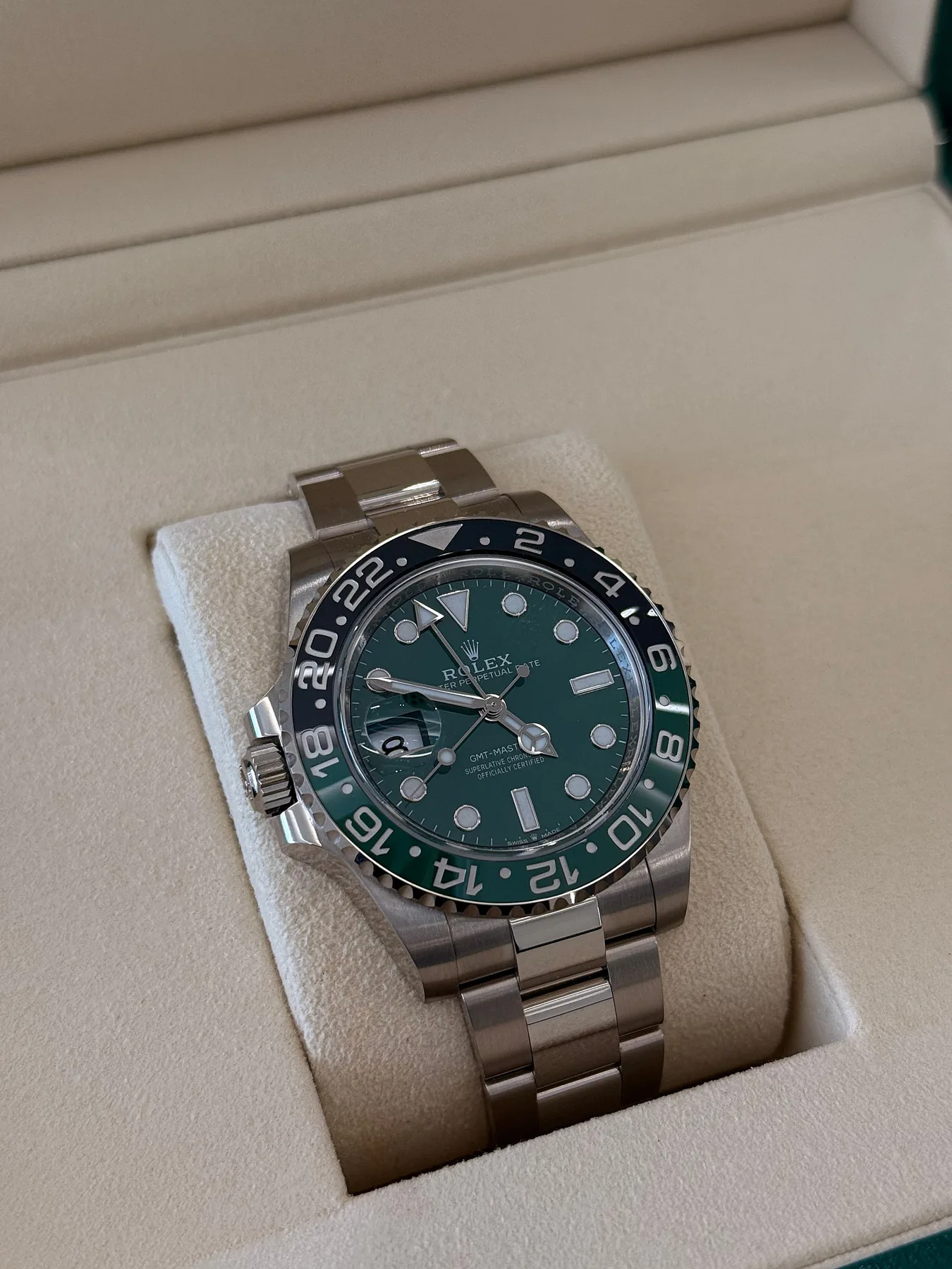 롤렉스 GMT MASTER 2 스프라이트 화골 그린세라믹 오이스터 2025 사진 4