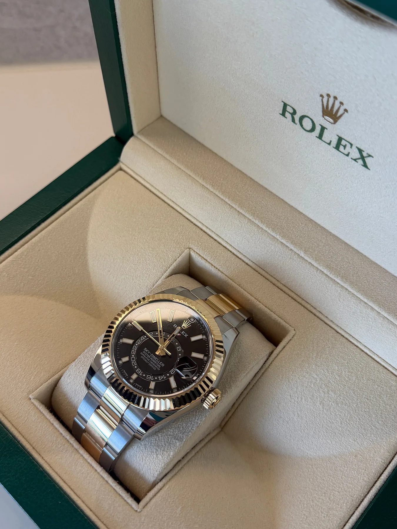 롤렉스 스카이드웰러 42mm 검판 콤비 2022 사진 2