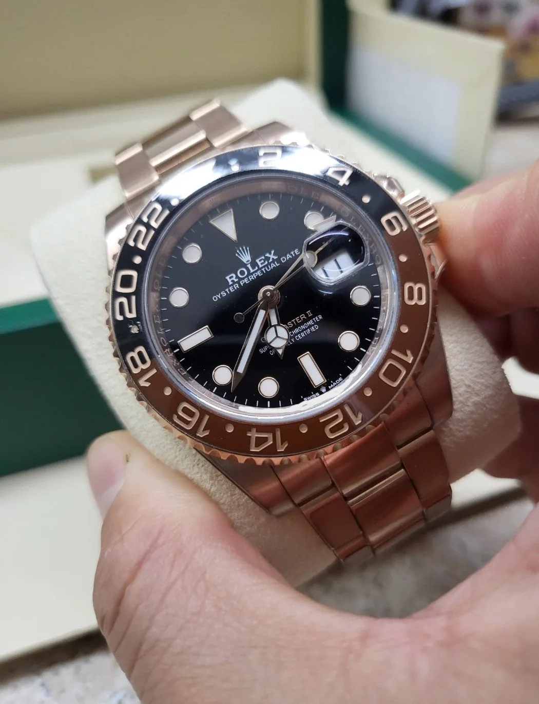 롤렉스 GMT MASTER 2 루트비어 로골금통 2023 사진 4