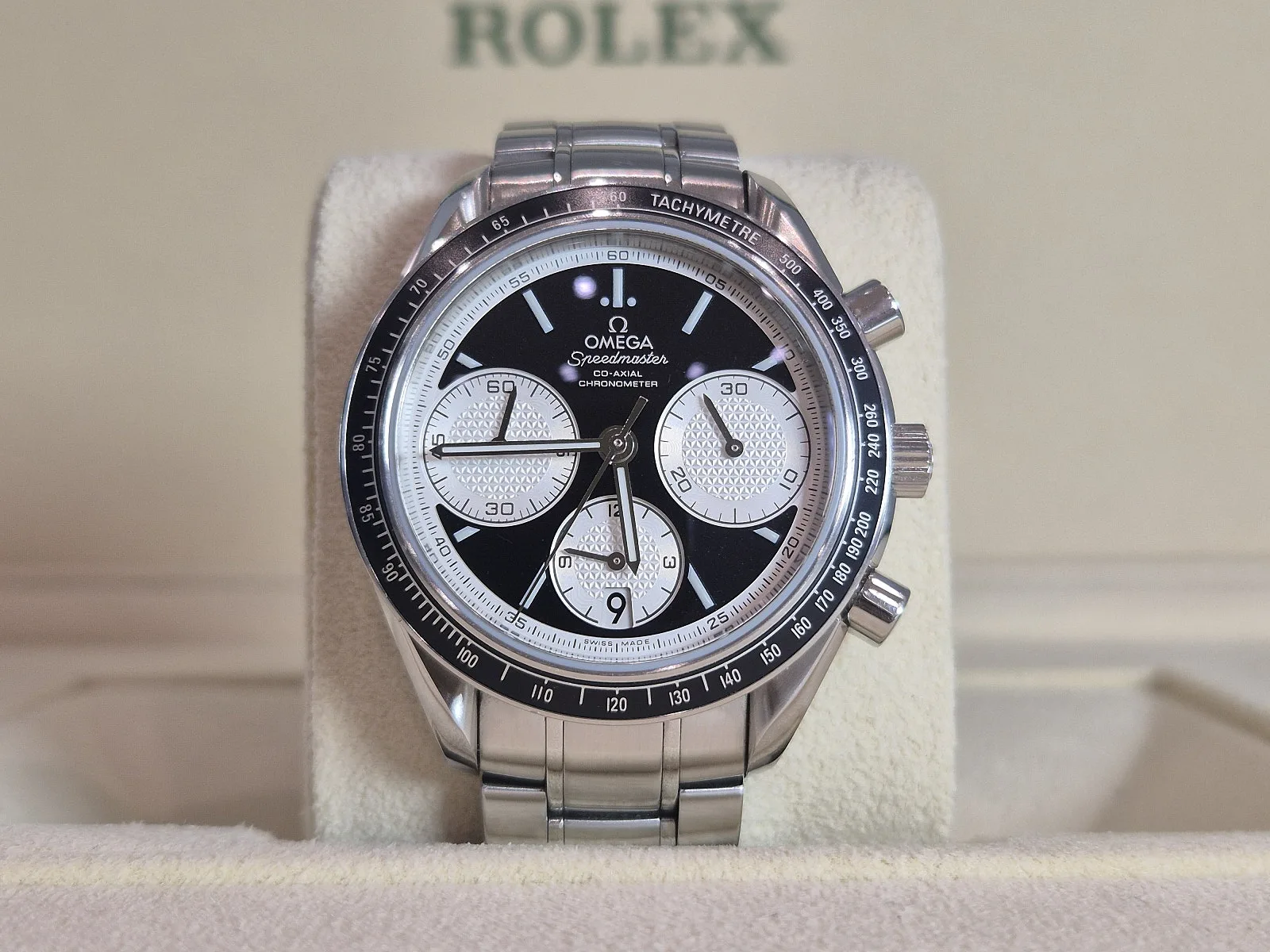 오메가 스피드마스터 검판 팬더 40mm 2022 사진 6