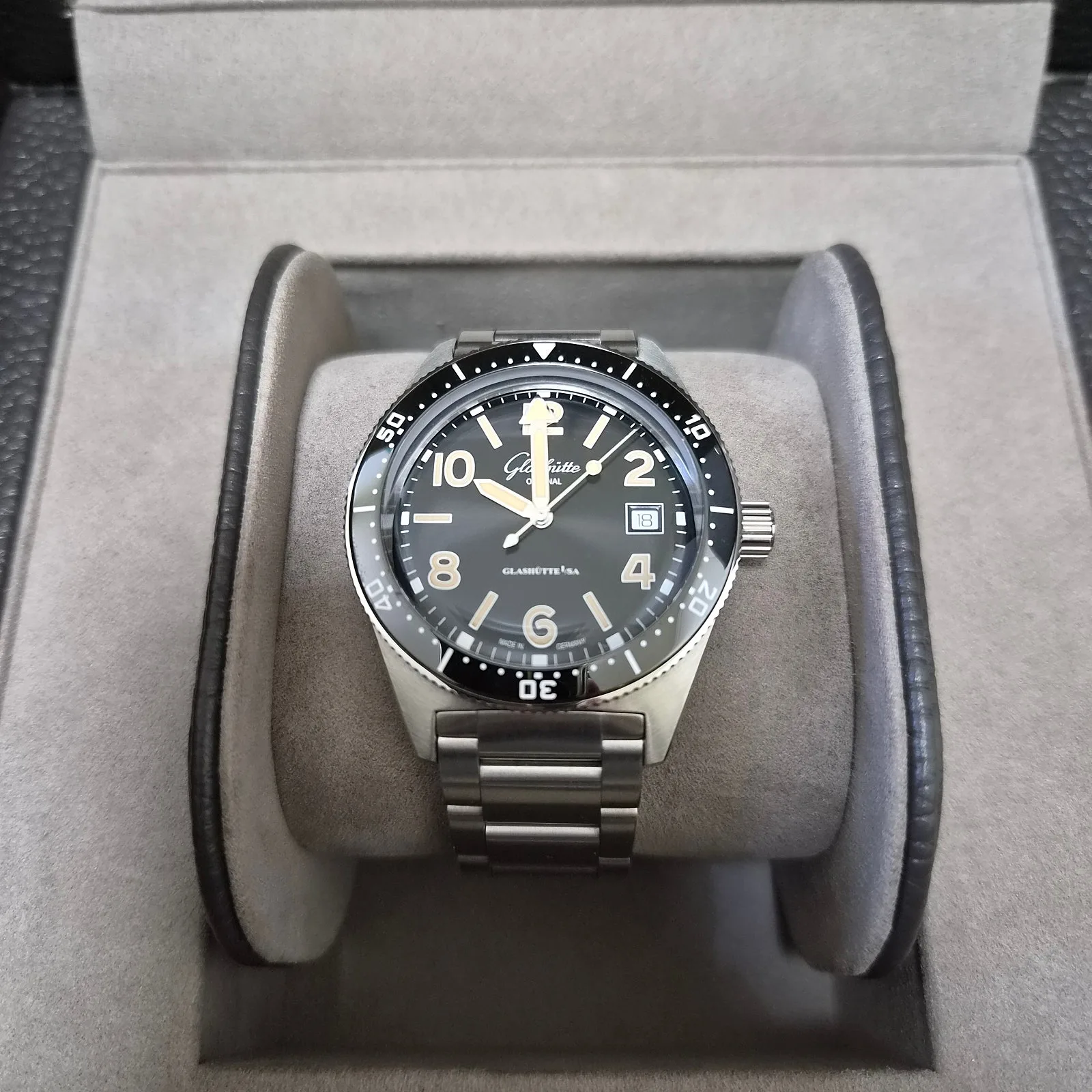 글라슈테오리지날 씨큐 SeaQ 39.5mm 검판 2026 사진 2
