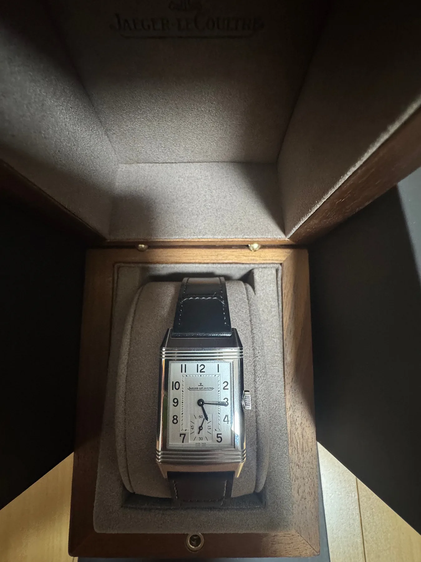 예거르쿨트르 리베르소 클래식 모노페이스 스몰 40mm 2026 사진 1
