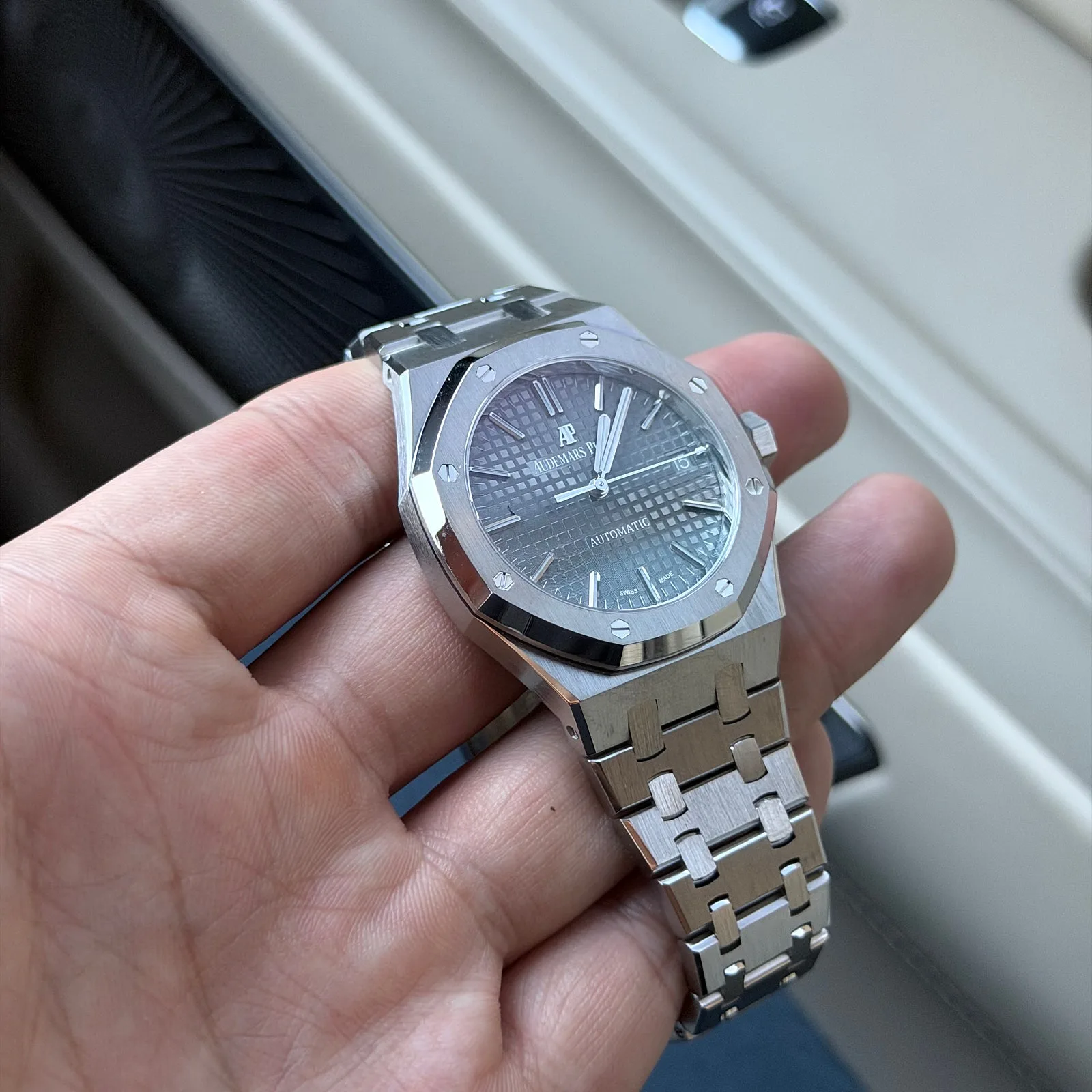 오데마피게 15450 37mm 스틸 그레이 2020 사진 3