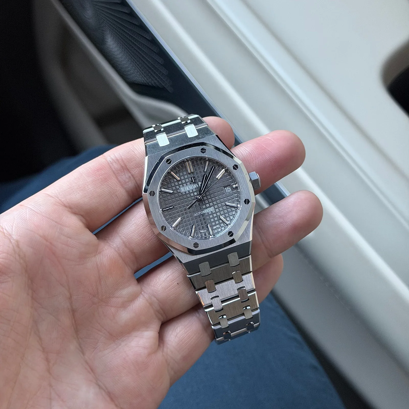 오데마피게 15450 37mm 스틸 그레이 2020 사진 8