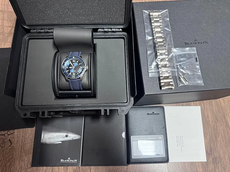 블랑팡 피프티패덤즈 45mm 청판 티타늄 2022 사진 4